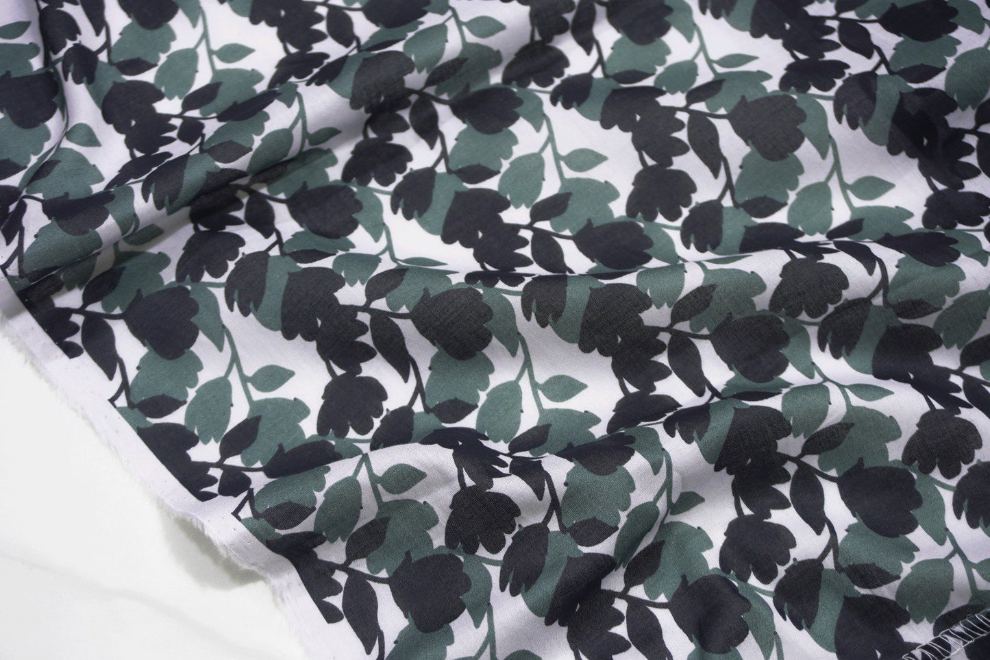 2 piece printed lawn suit LW16