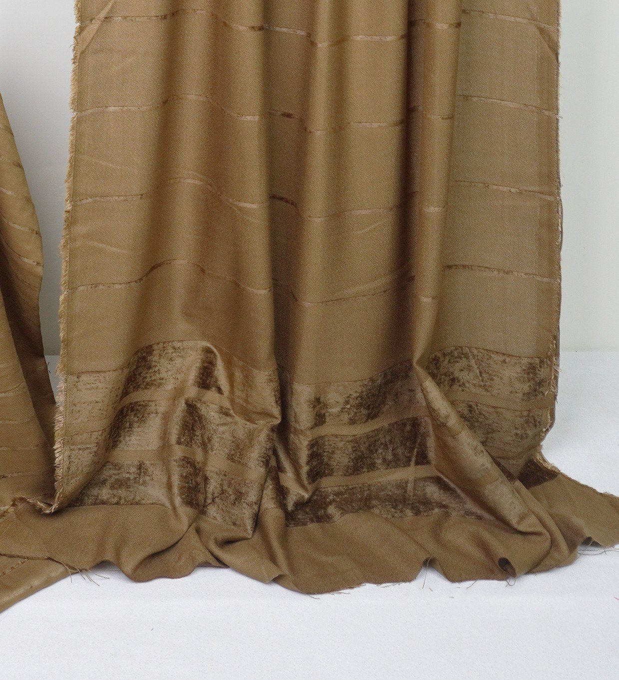 Alpine Velvet line Dhanak base brown color 3 PC VT014