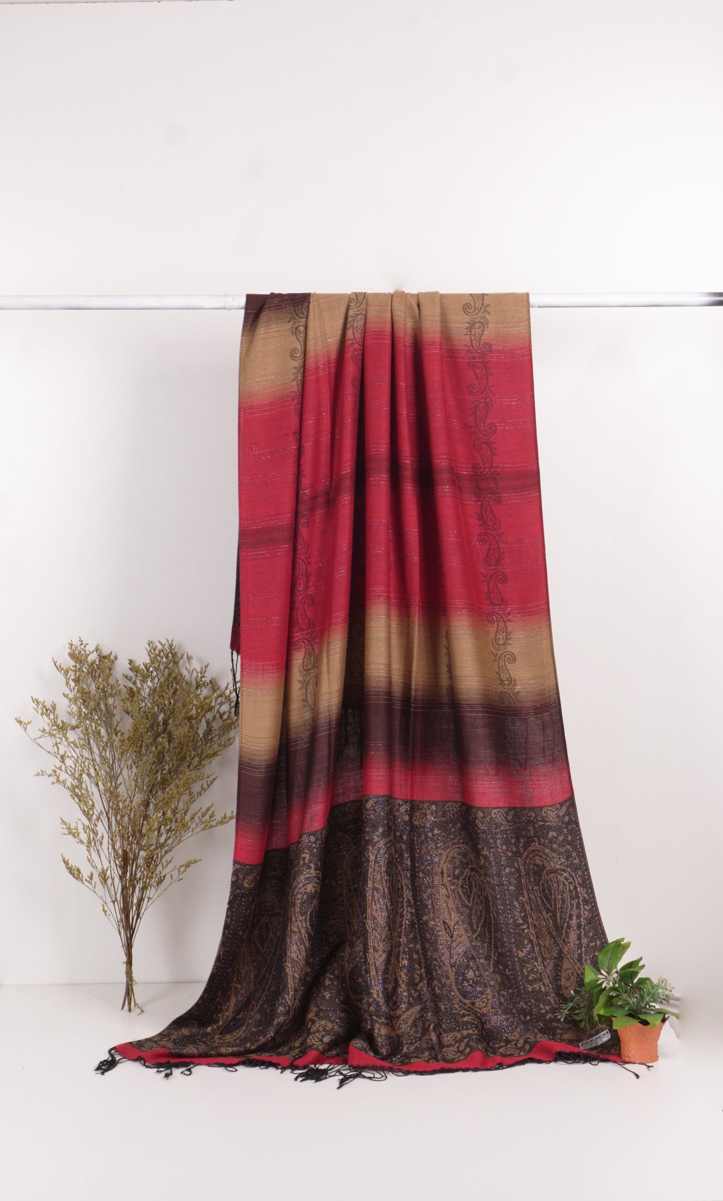 WINTER FANCY WOOL SHAWL DYE AND DYE 01