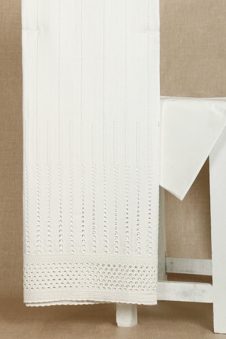 Boring Chicken Kari CK15