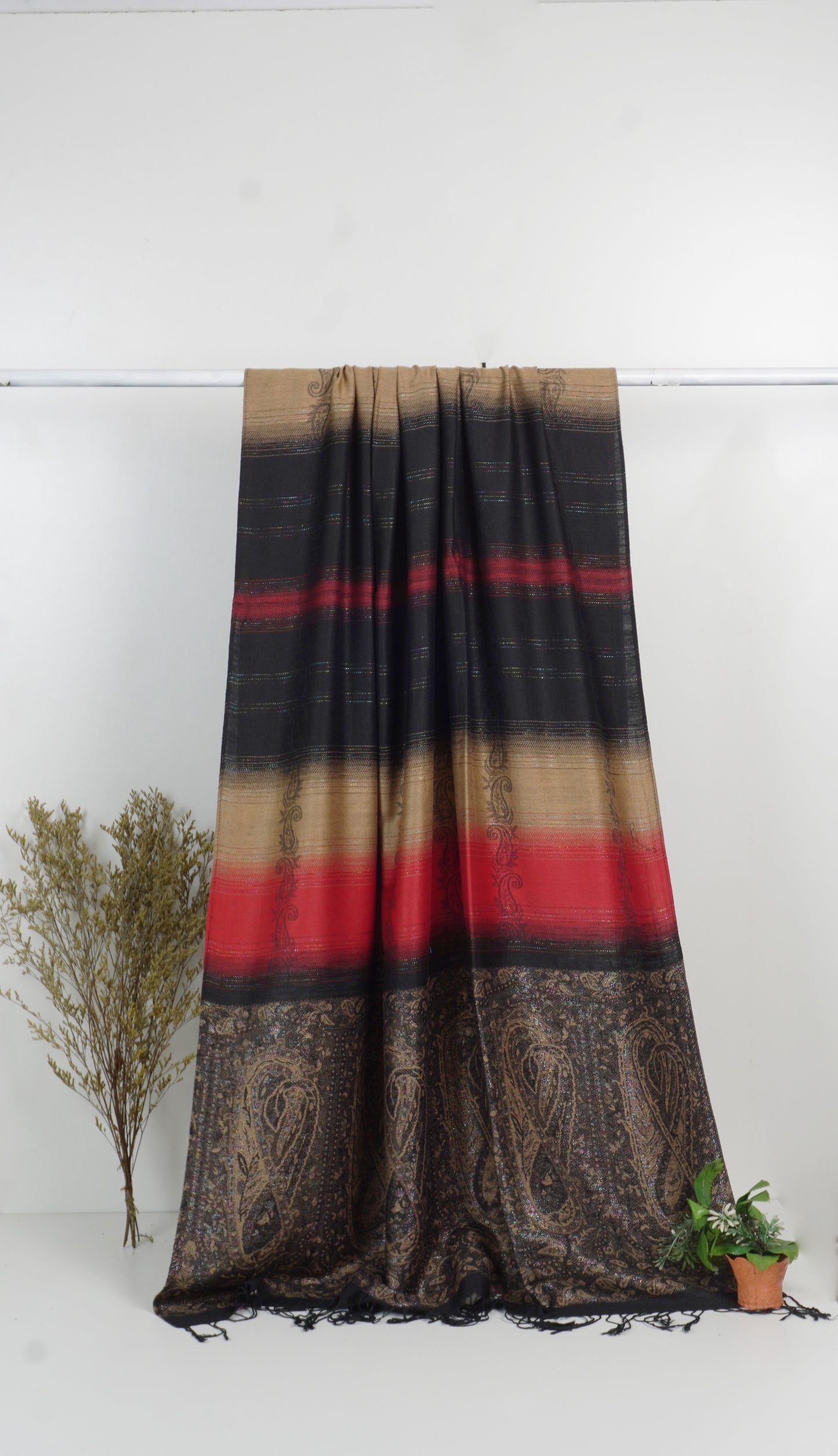 WINTER FANCY WOOL SHAWL DYE AND DYE 04