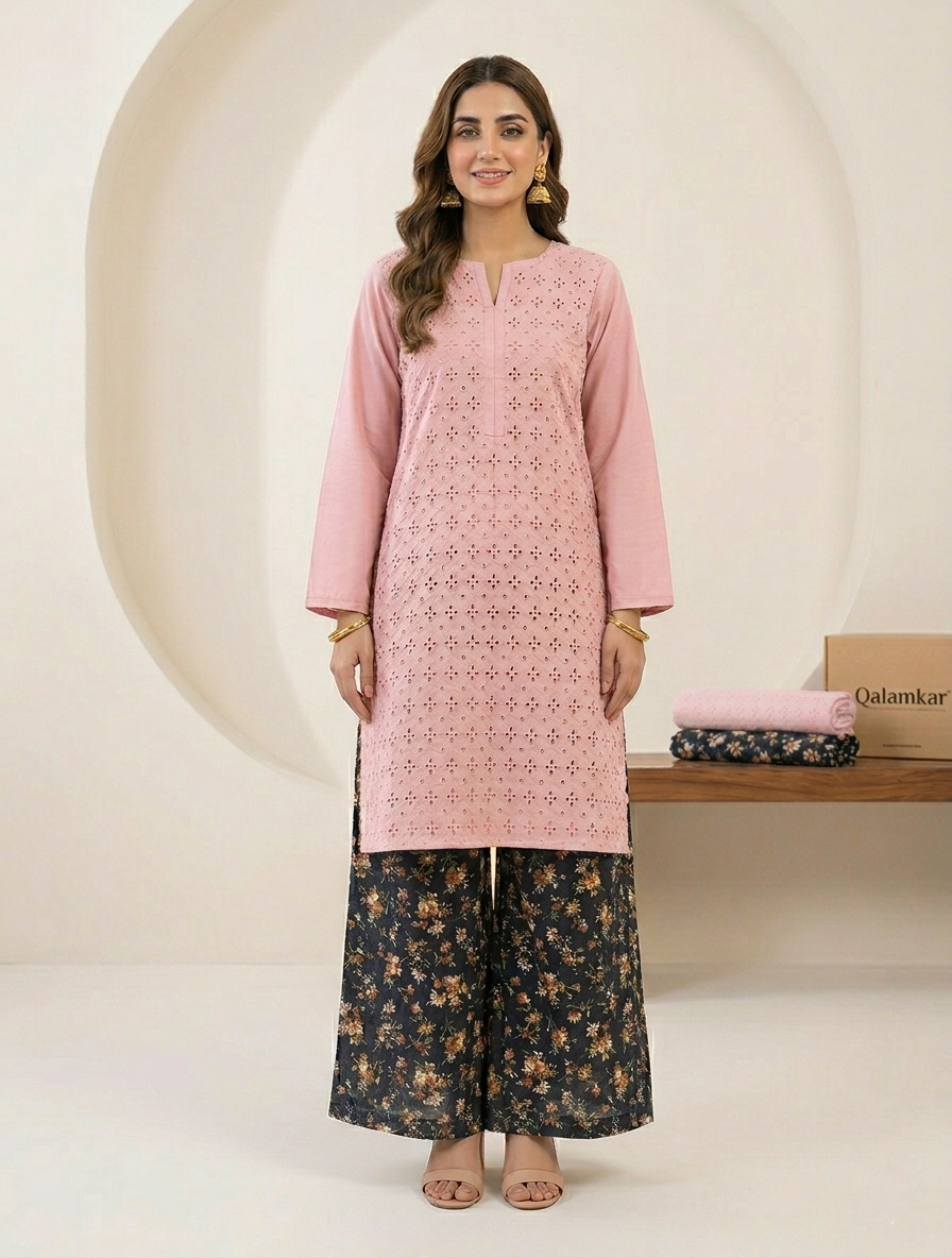 Unstithed Chicken booring shirt with printed trouser D34