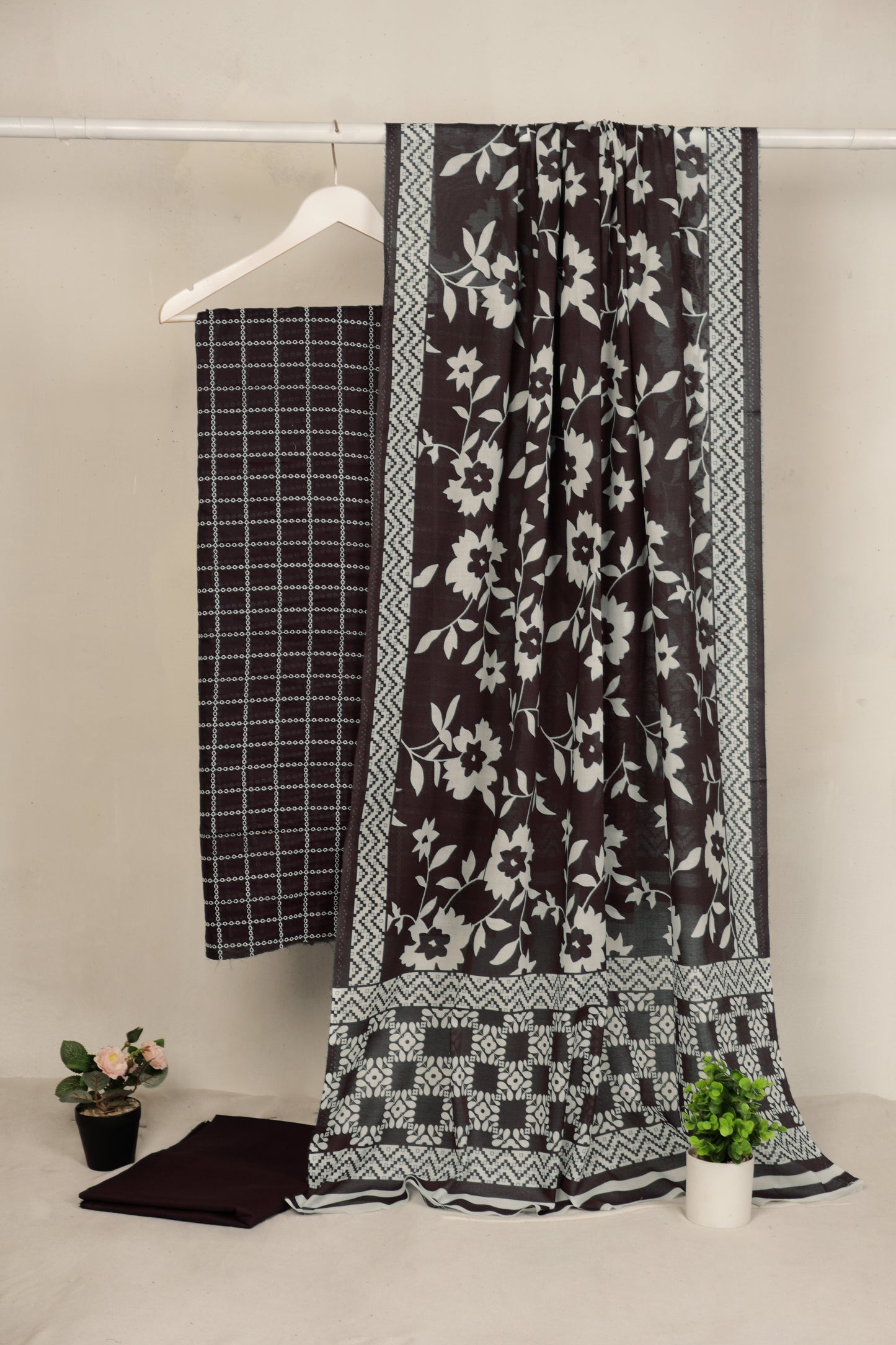 3 piece Lawn Embroided shirt with digital printed dubatta EDD1 (black )