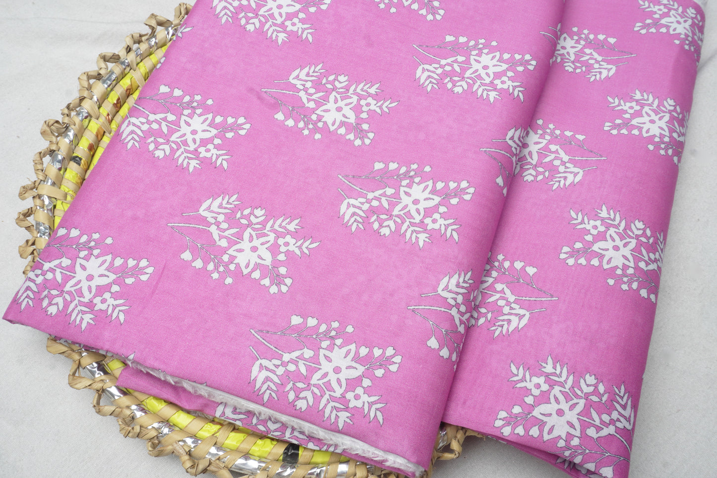 2 piece printed lawn suit LW4