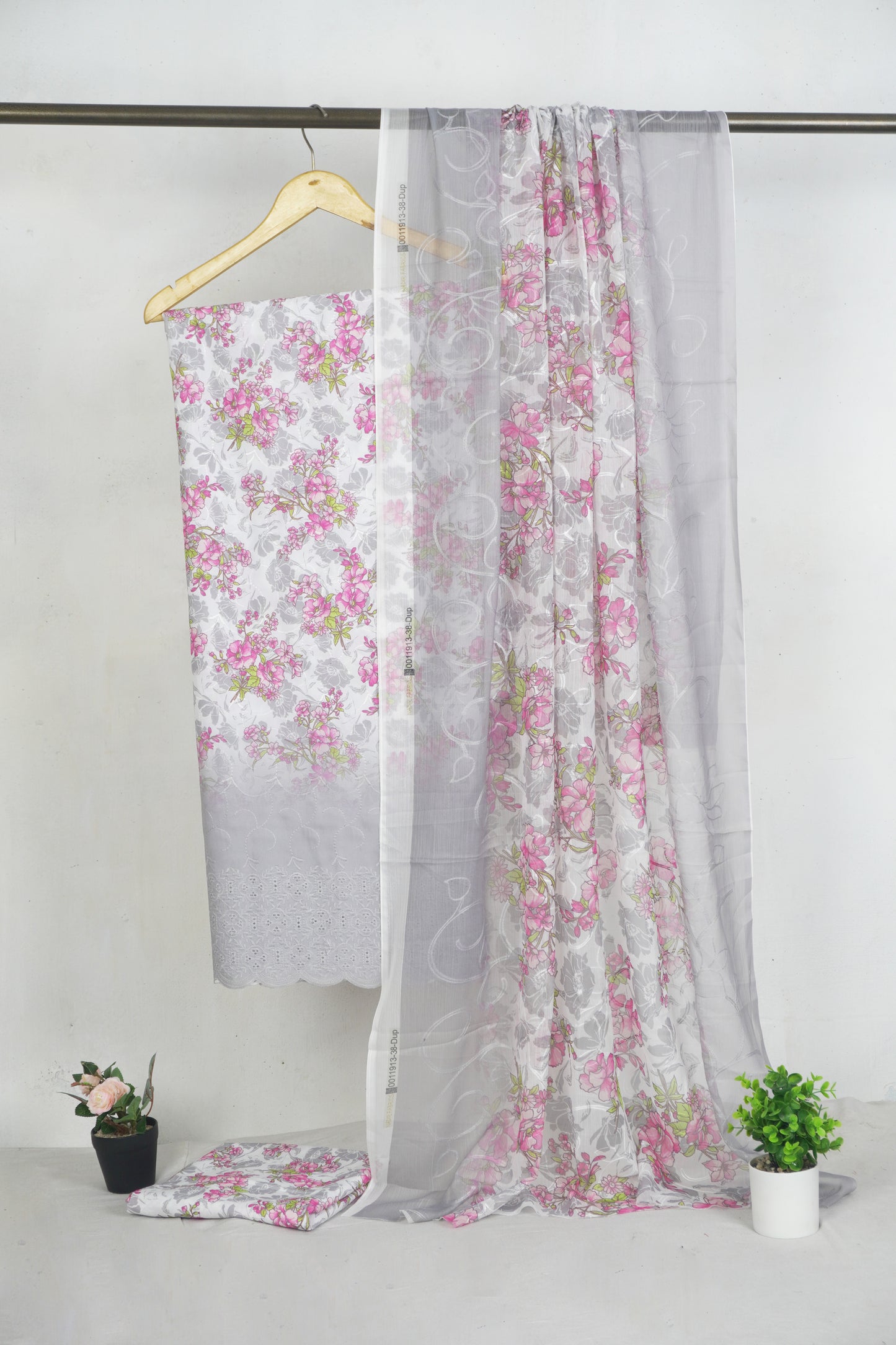 Swiss lawn Printed floral booring 3 piece sw5