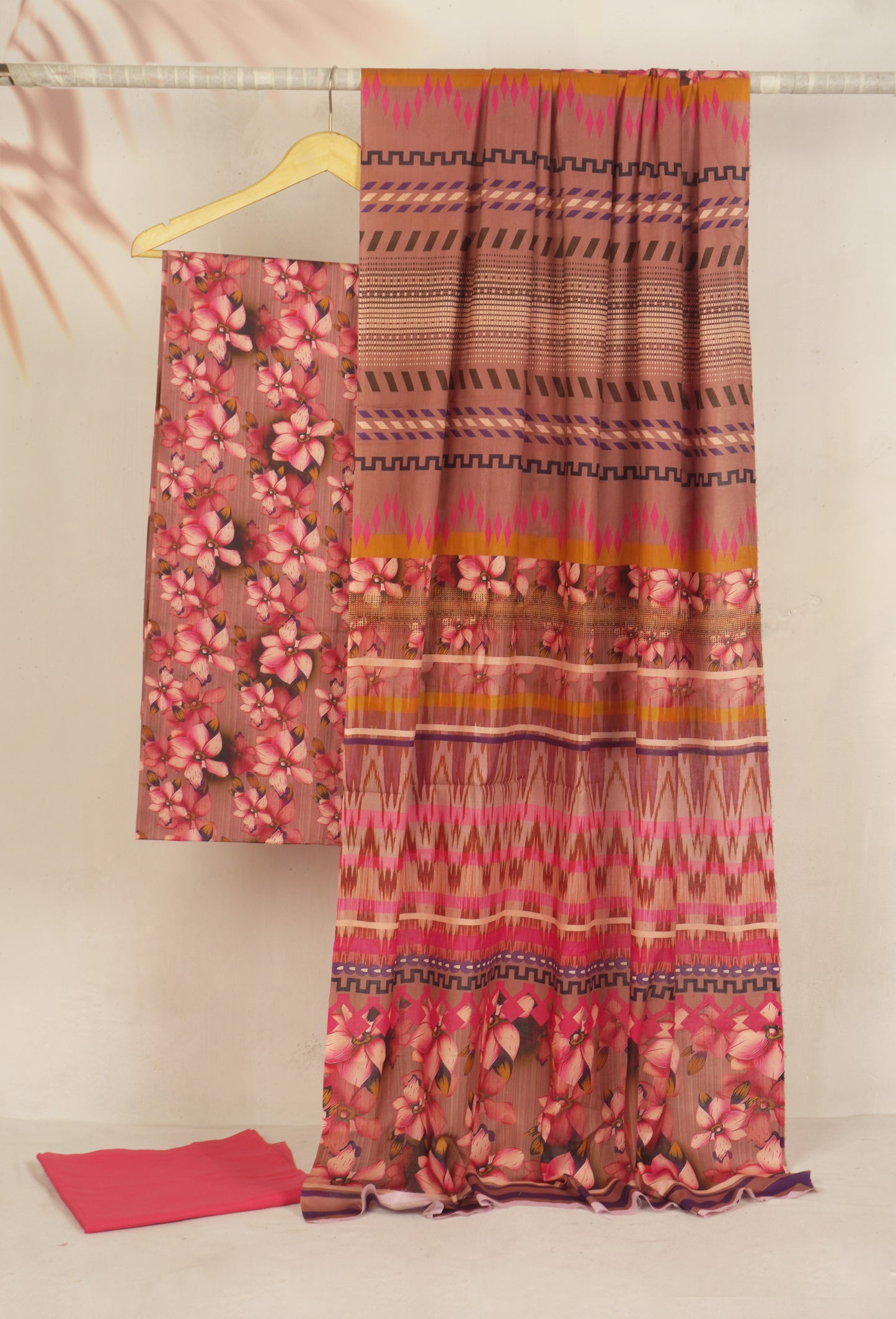 Lawn Printed 3 piece MHN5