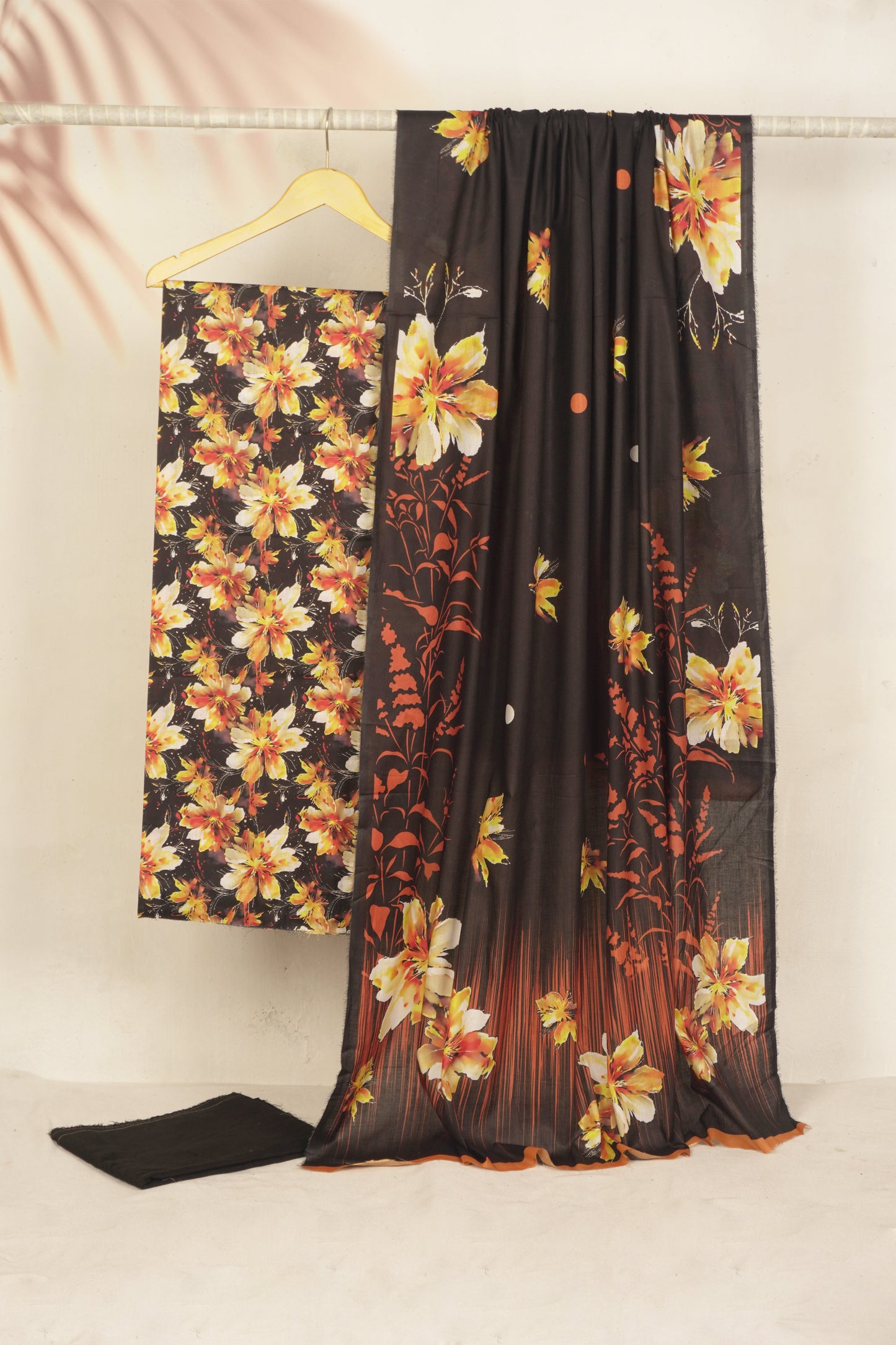 Lawn Printed 3 piece MHN4