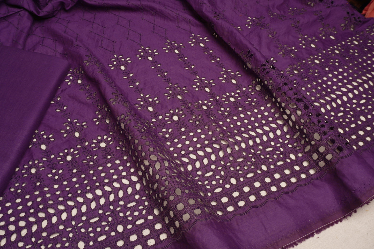 Boring Chicken Kari CK2