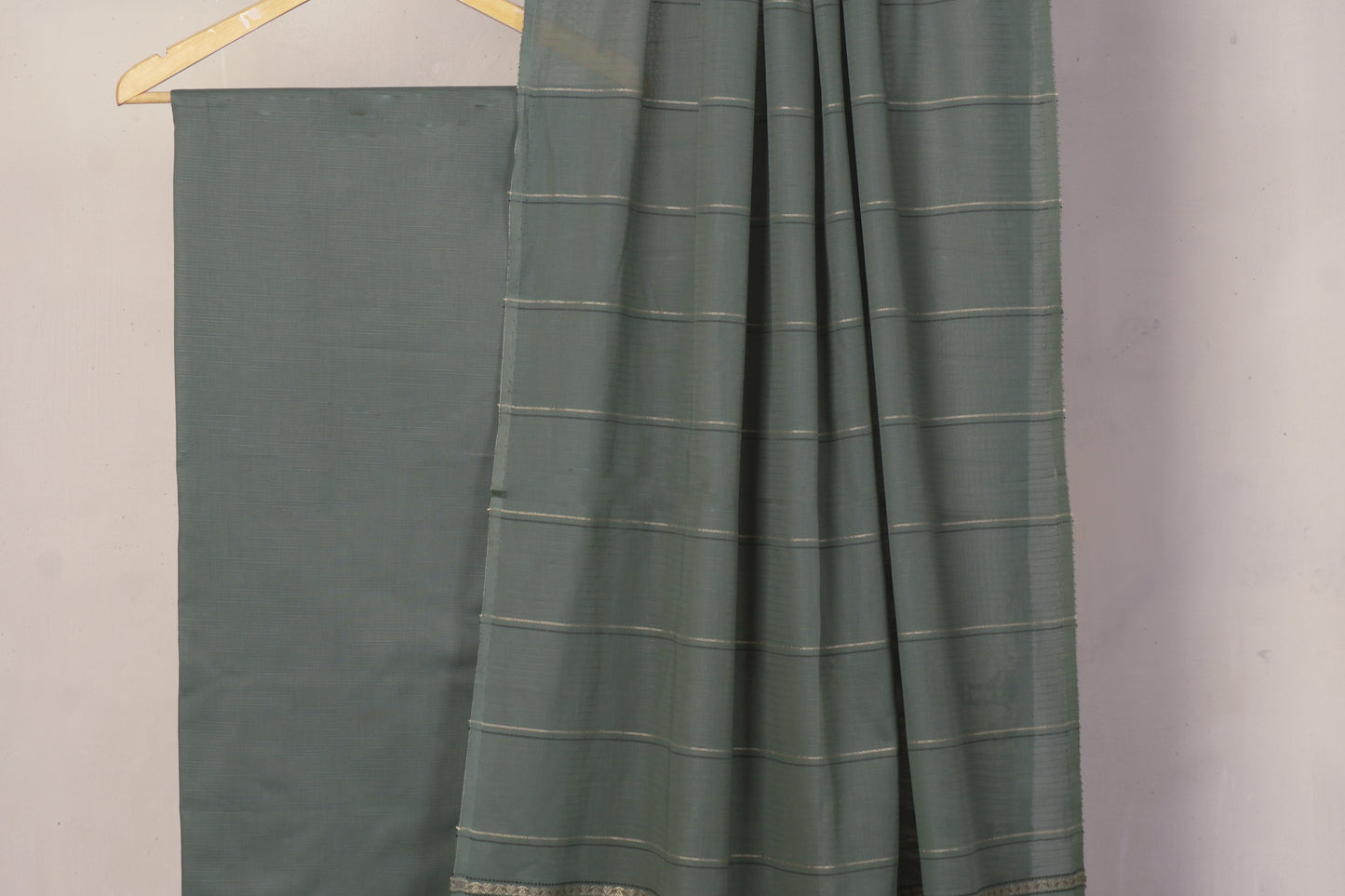 3 Piece doria lawn with banarsi shawl BSL10