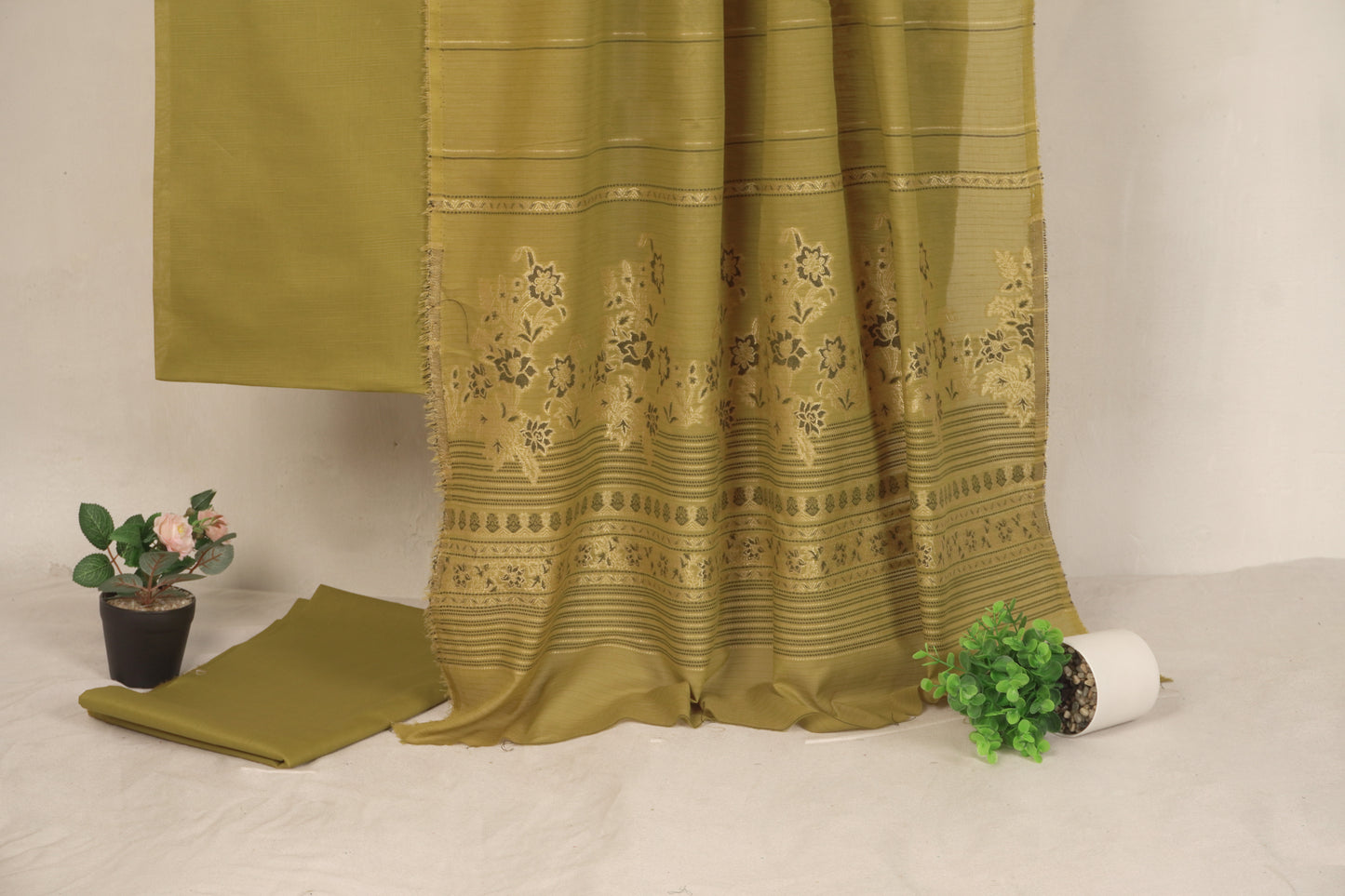 3 Piece doria lawn with banarsi shawl BSL13