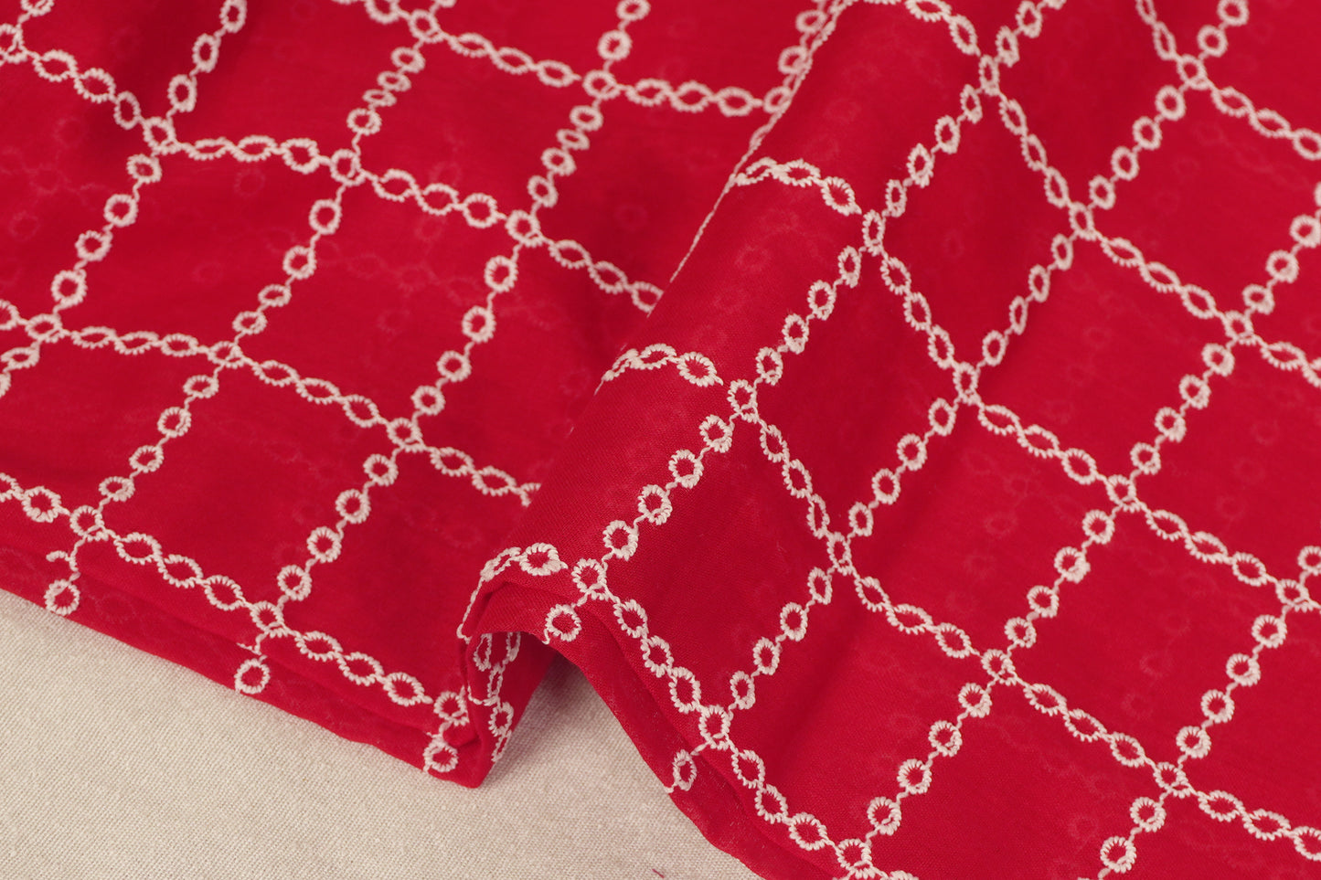 3 piece Lawn Embroided shirt with digital printed dubatta EDD6 Red