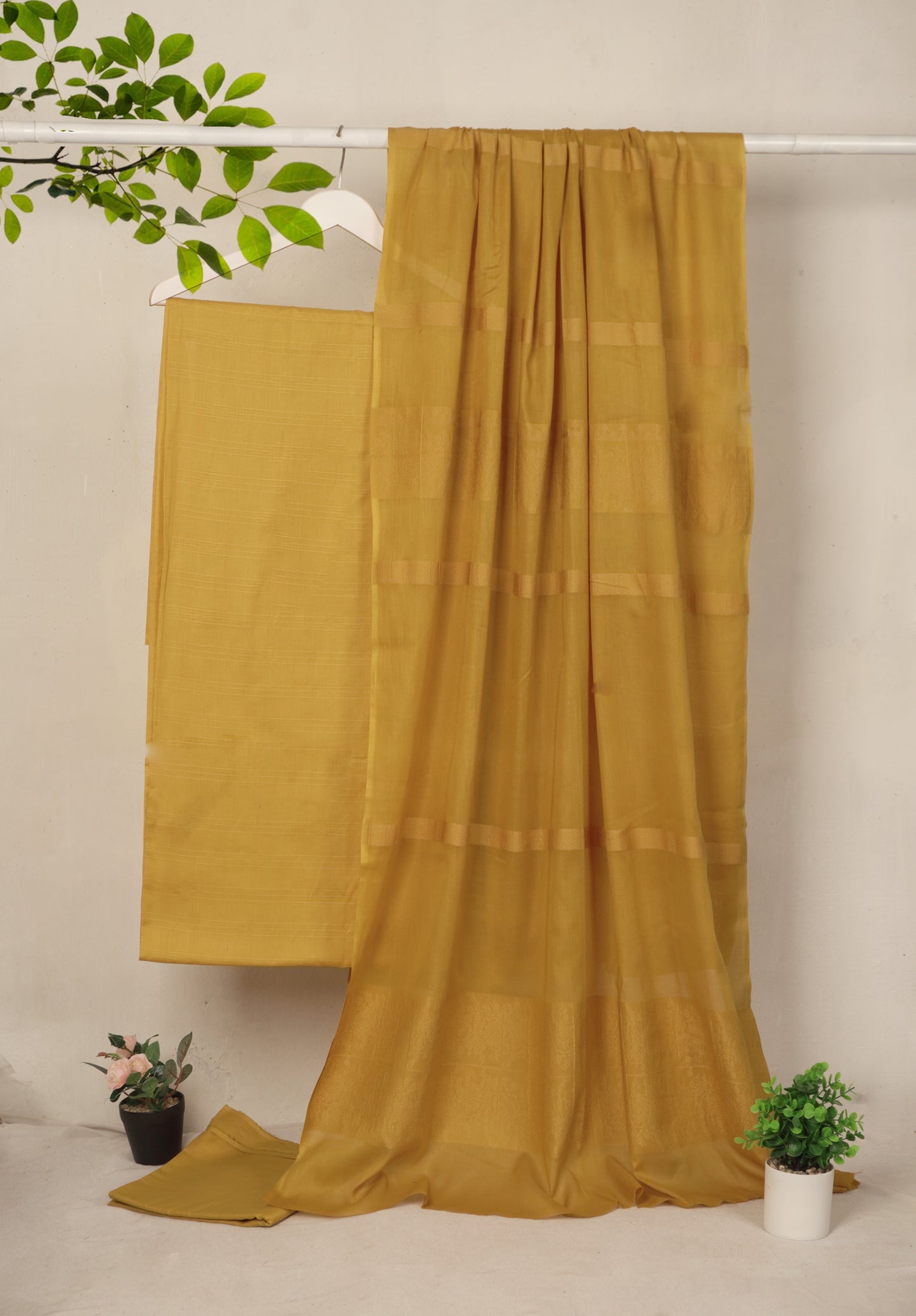 3 Piece doria lawn with banarsi shawl BSL17