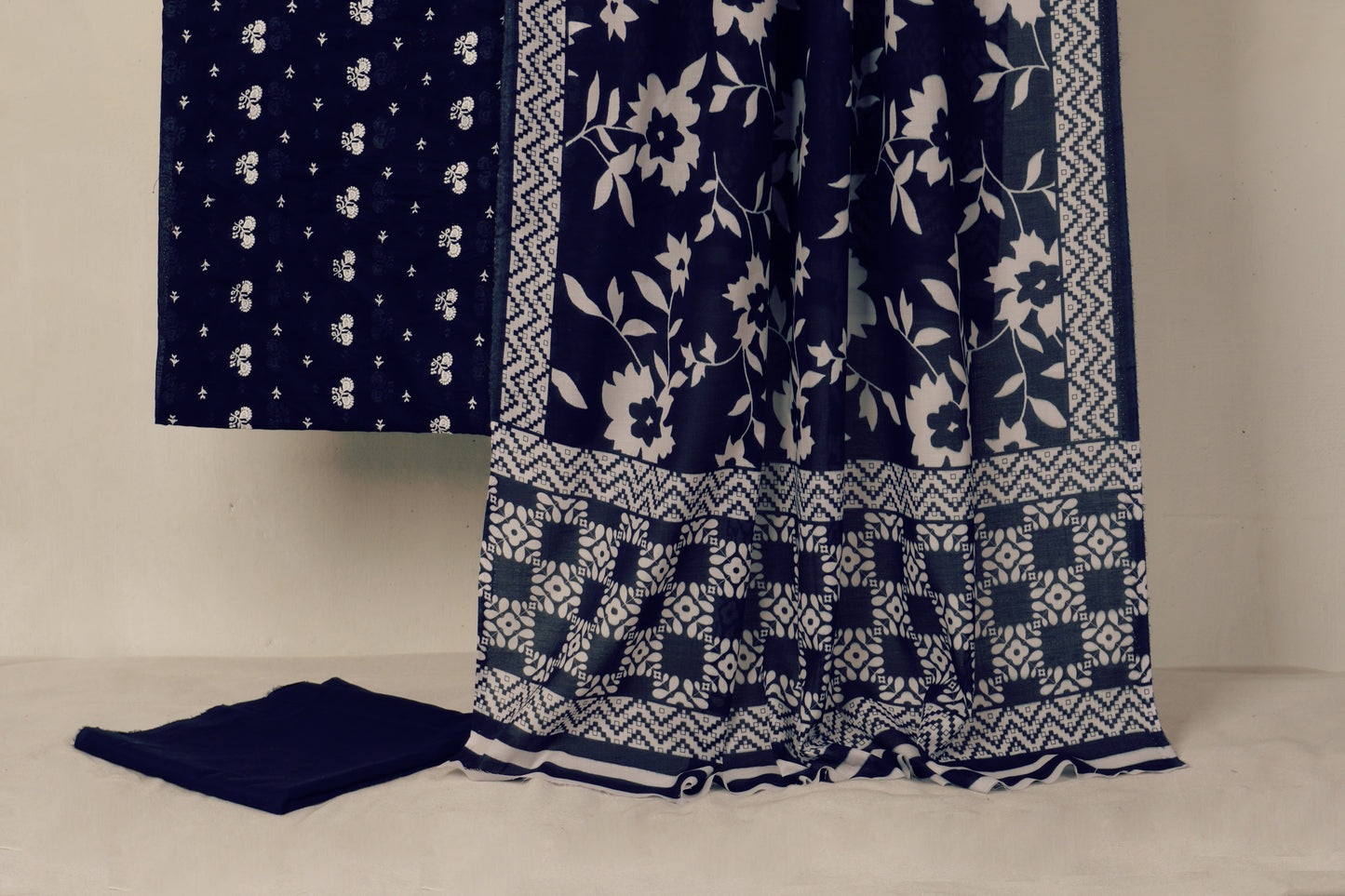3 piece Lawn Embroided shirt with digital printed dubatta (Navy BLUE) EDD12