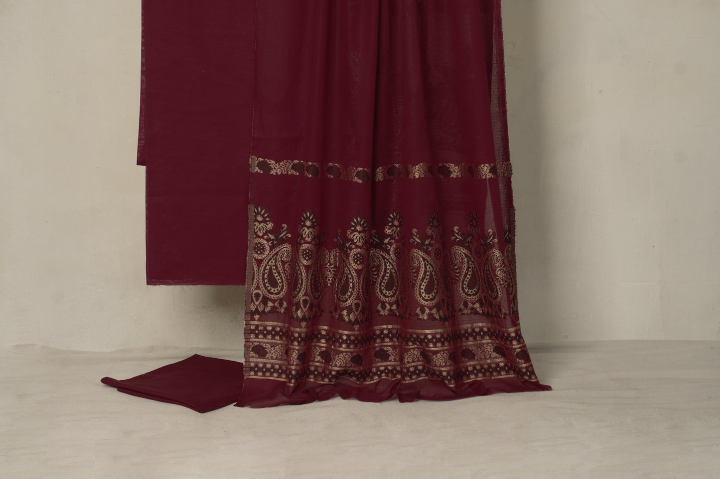 Lawn 3 piece with light weight Jacquard shawl BSLa4