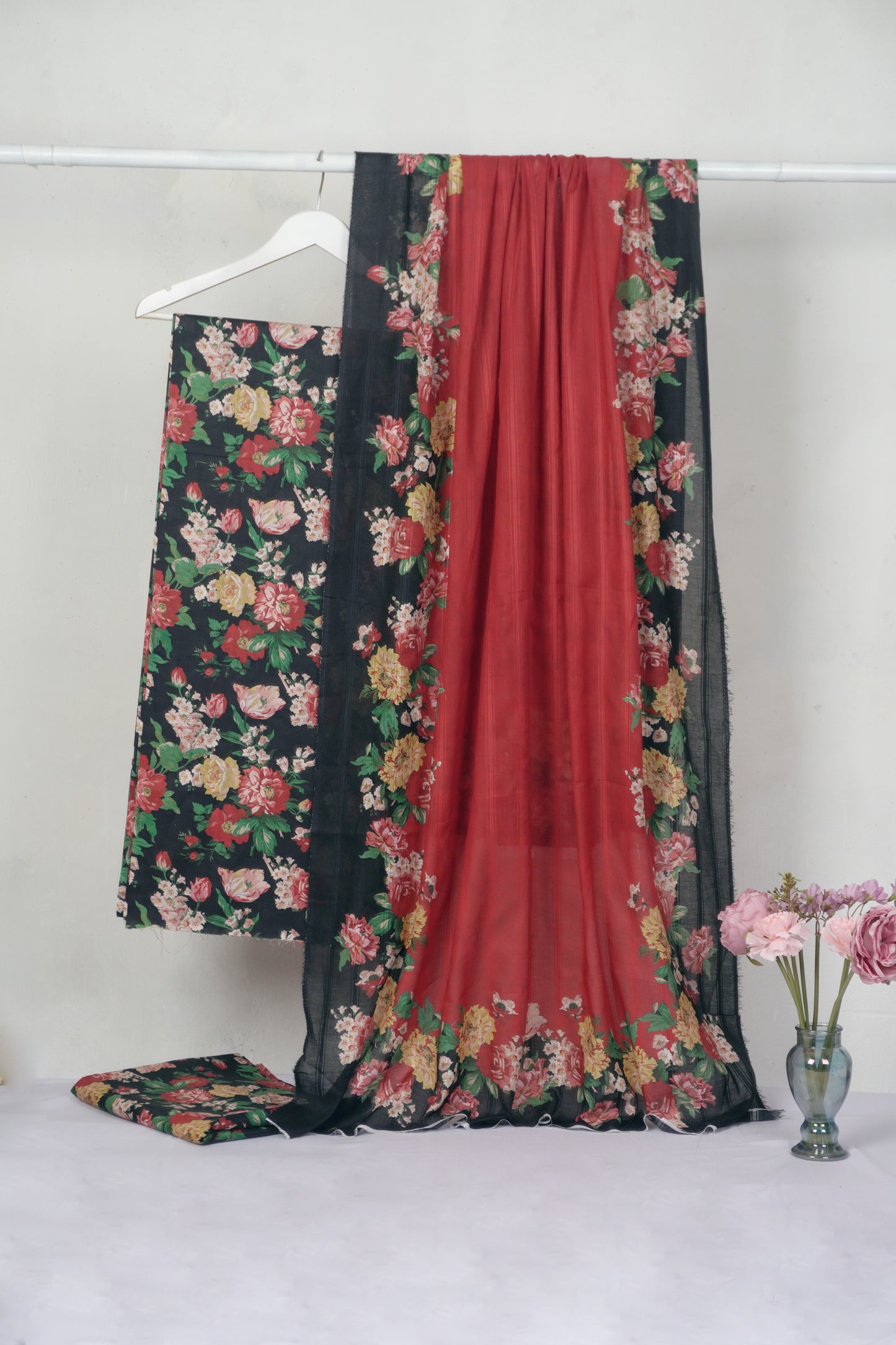 3Piece - Printed Lawn Suit LPT5