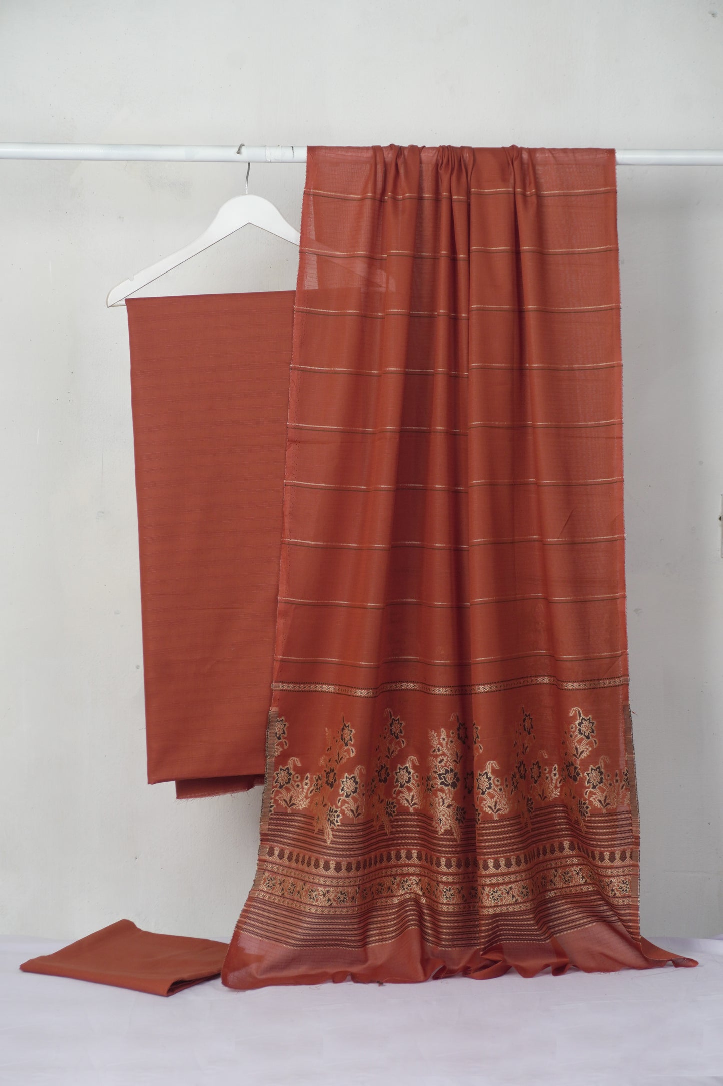 Lawn 3 piece with light weight Jacquard shawl RUST BSLB1