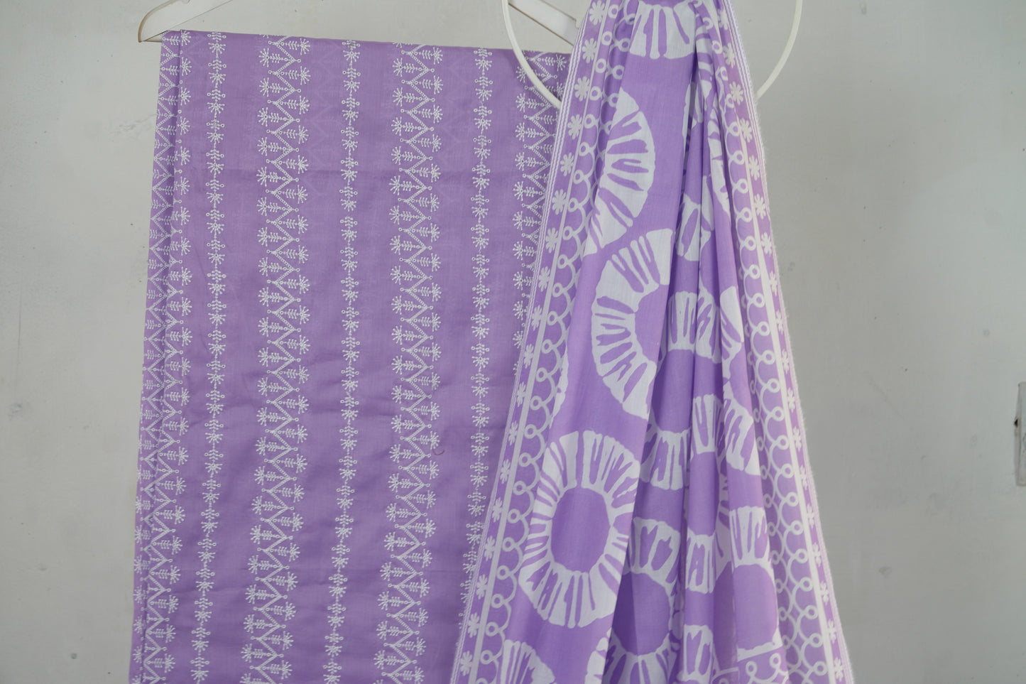 3 piece Lawn Embroided shirt with digital printed dubatta EDDS2