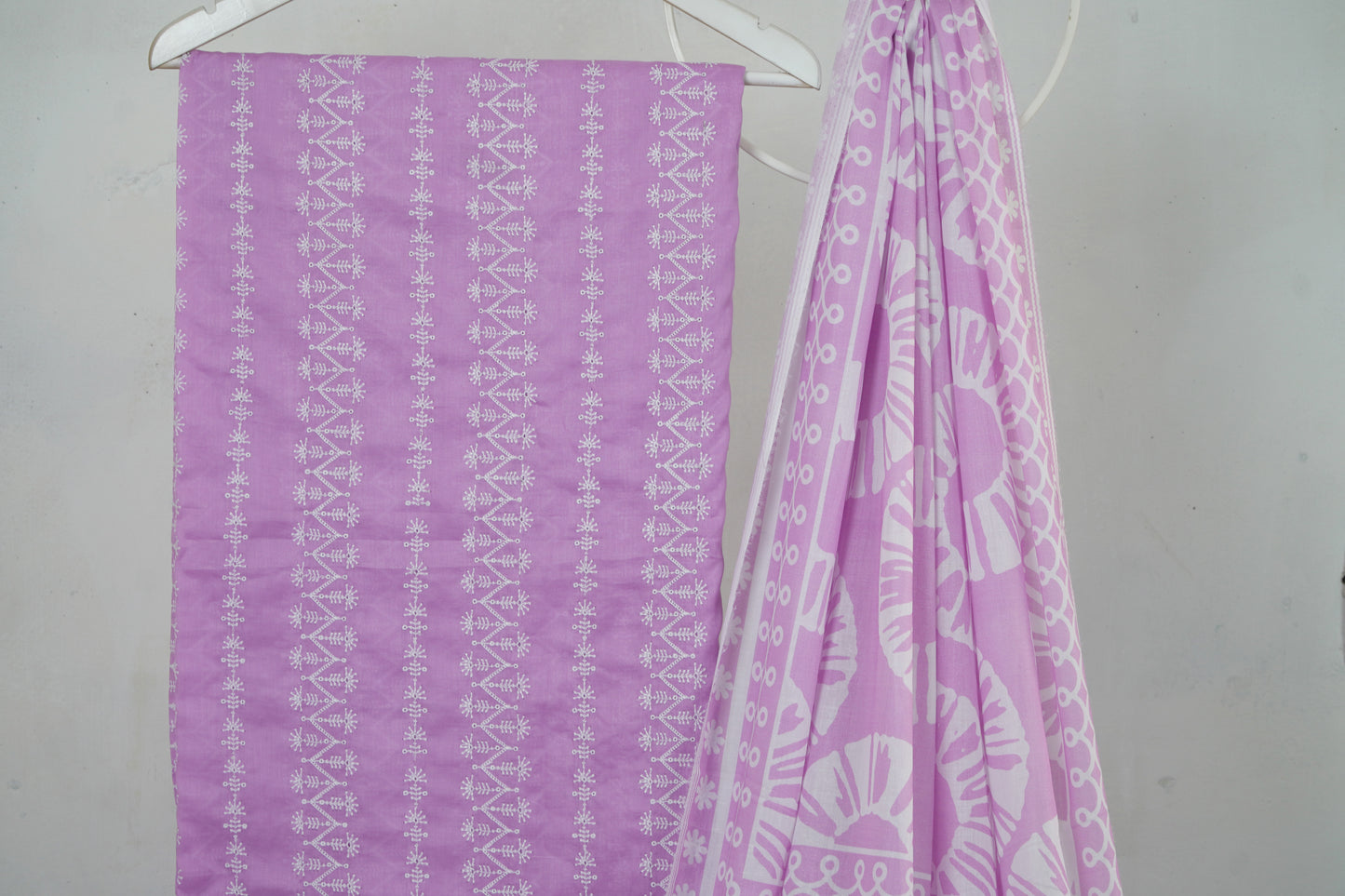 3 piece Lawn Embroided shirt with digital printed dubatta EDDS4