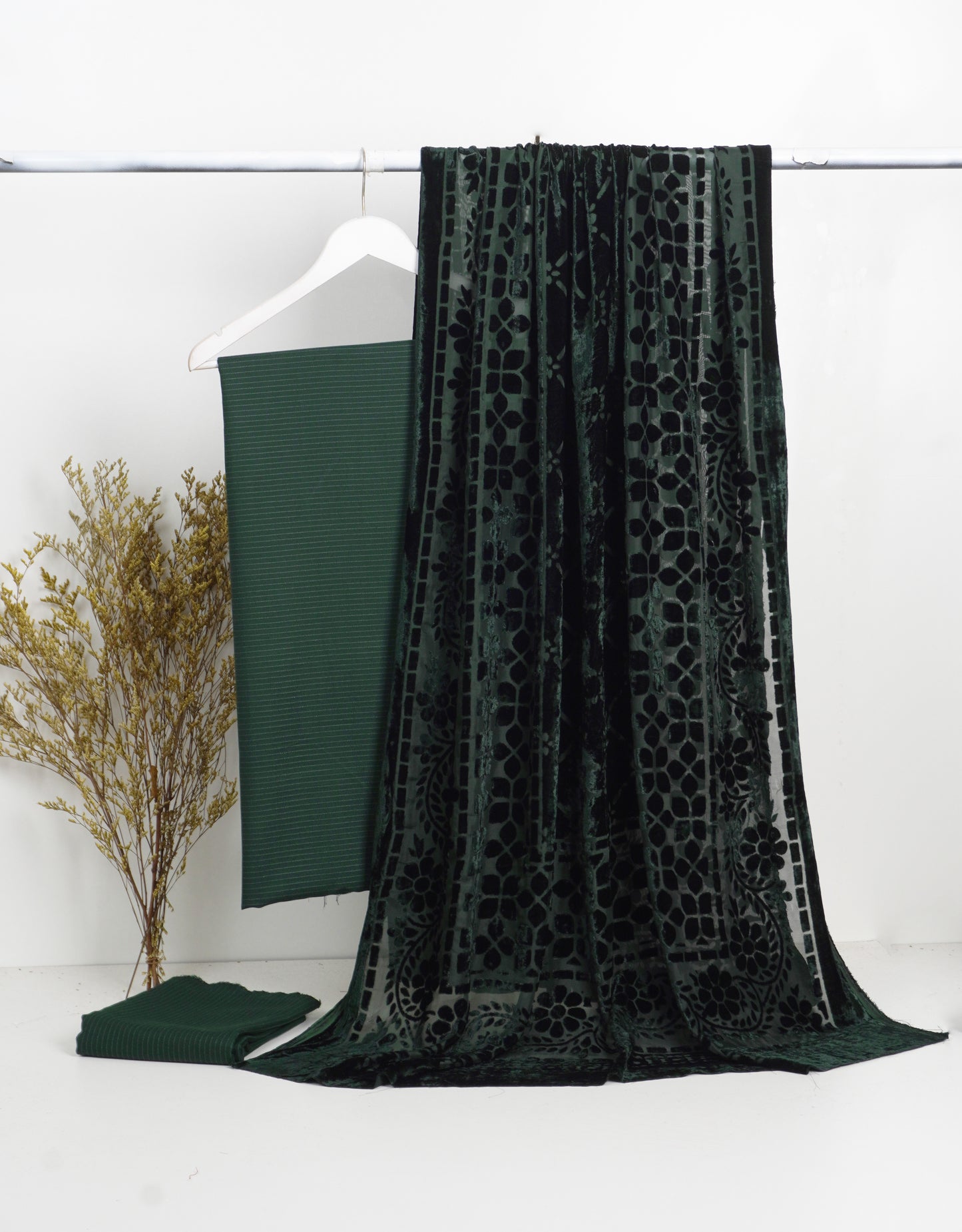 3 piece winter Palachi Shawl with Bana Dora Dhanak Marina shirt & Trouser (GREEN )