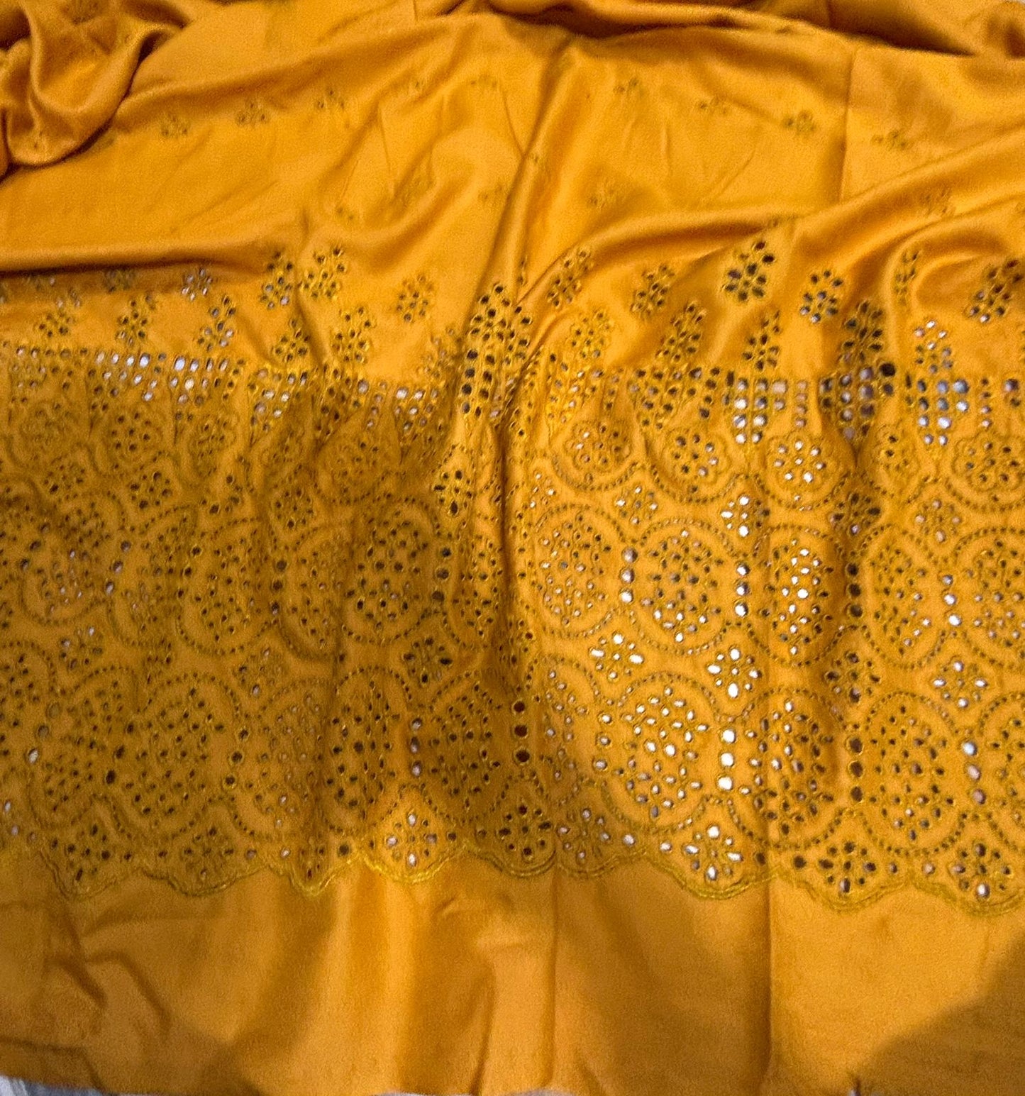 Winter chicken booring 2 piece (yellow )