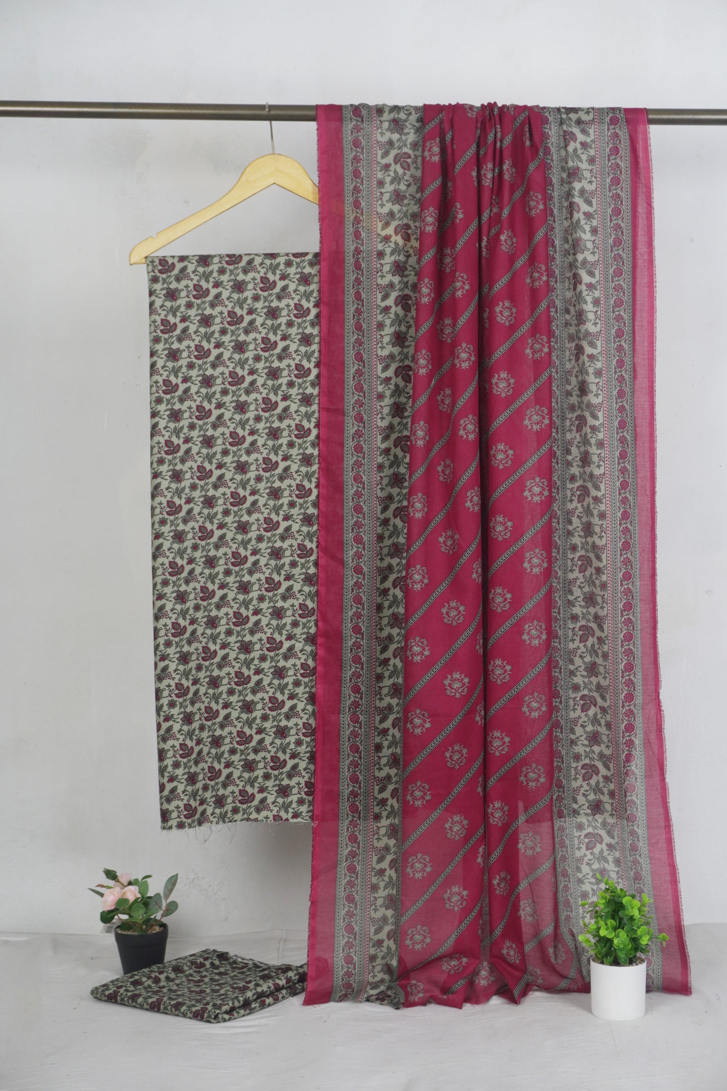 Printed Lawn 3Piece Suit BSl25.4