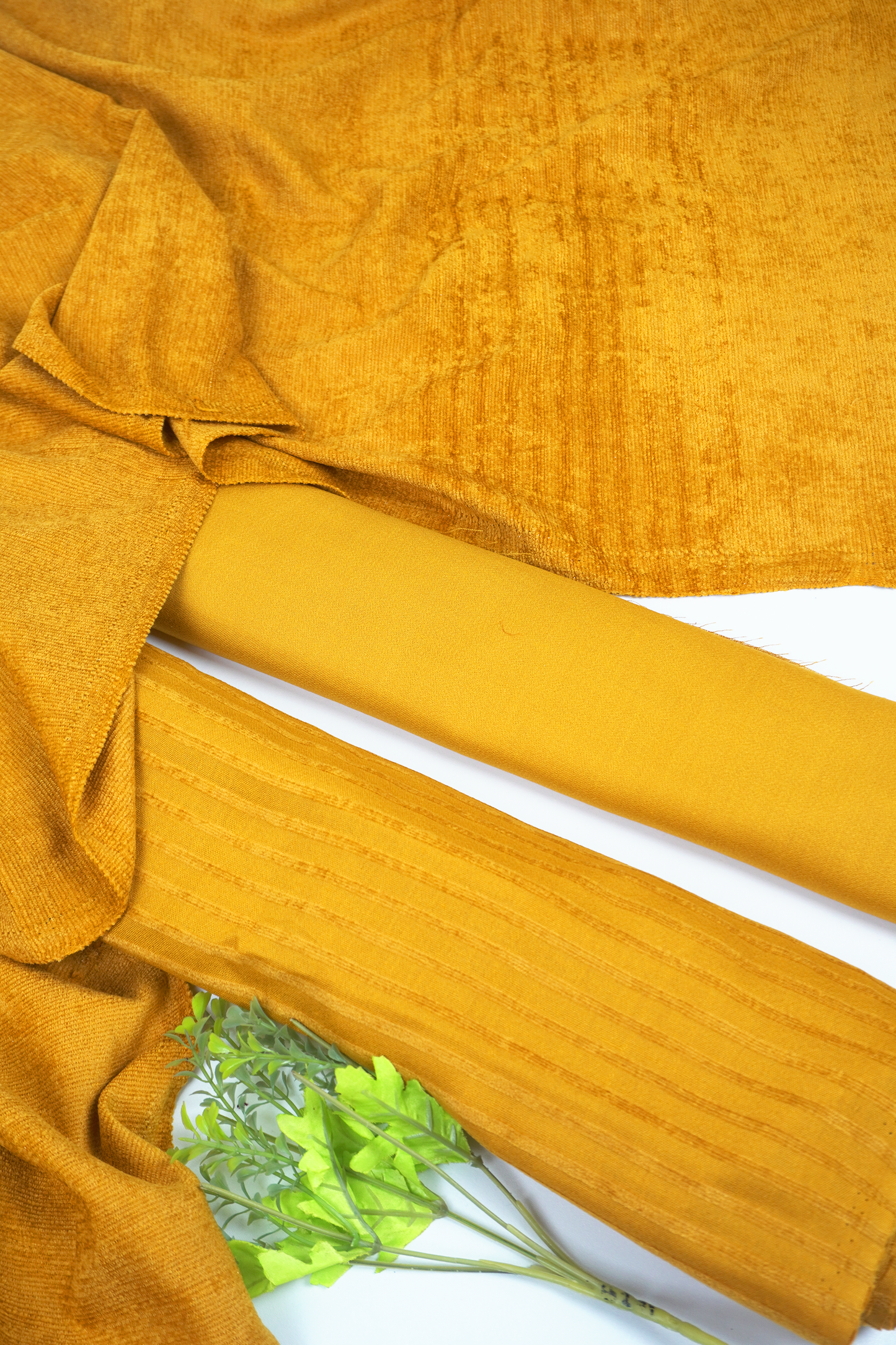winter wool velvet shawl 3 piece (musturd )
