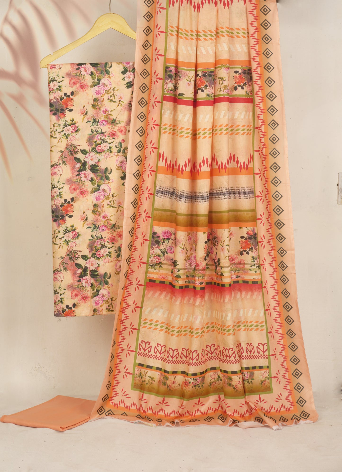 Lawn Printed 3 piece MHN2