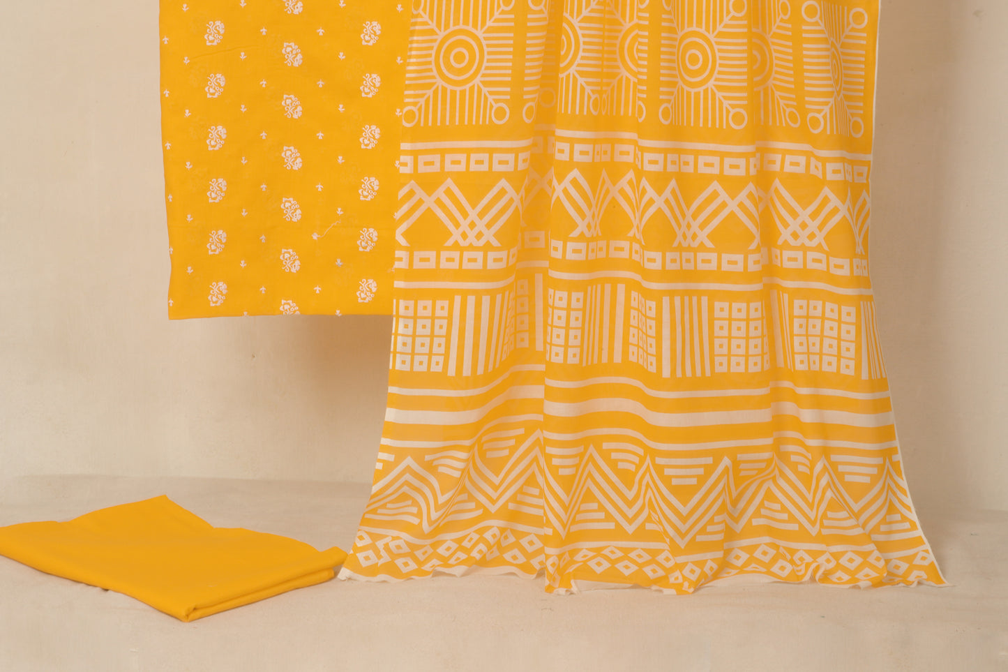 3 piece Lawn Embroided shirt with digital printed dubatta EDD10