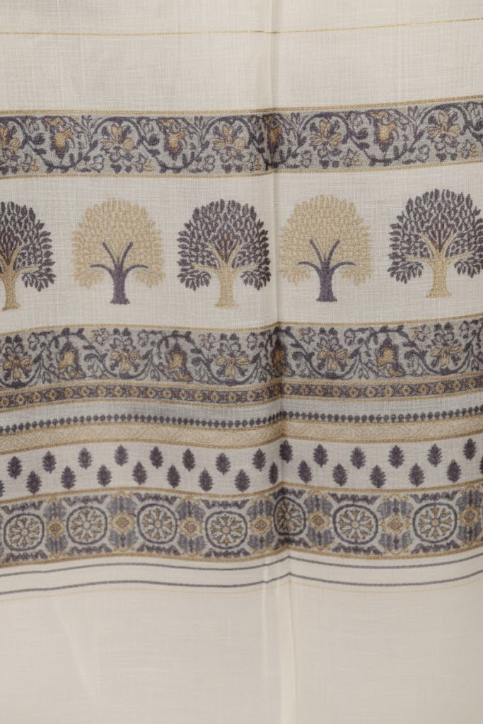 Lawn 3 piece with light weight skin Jacquard shawl  ( purple 1).