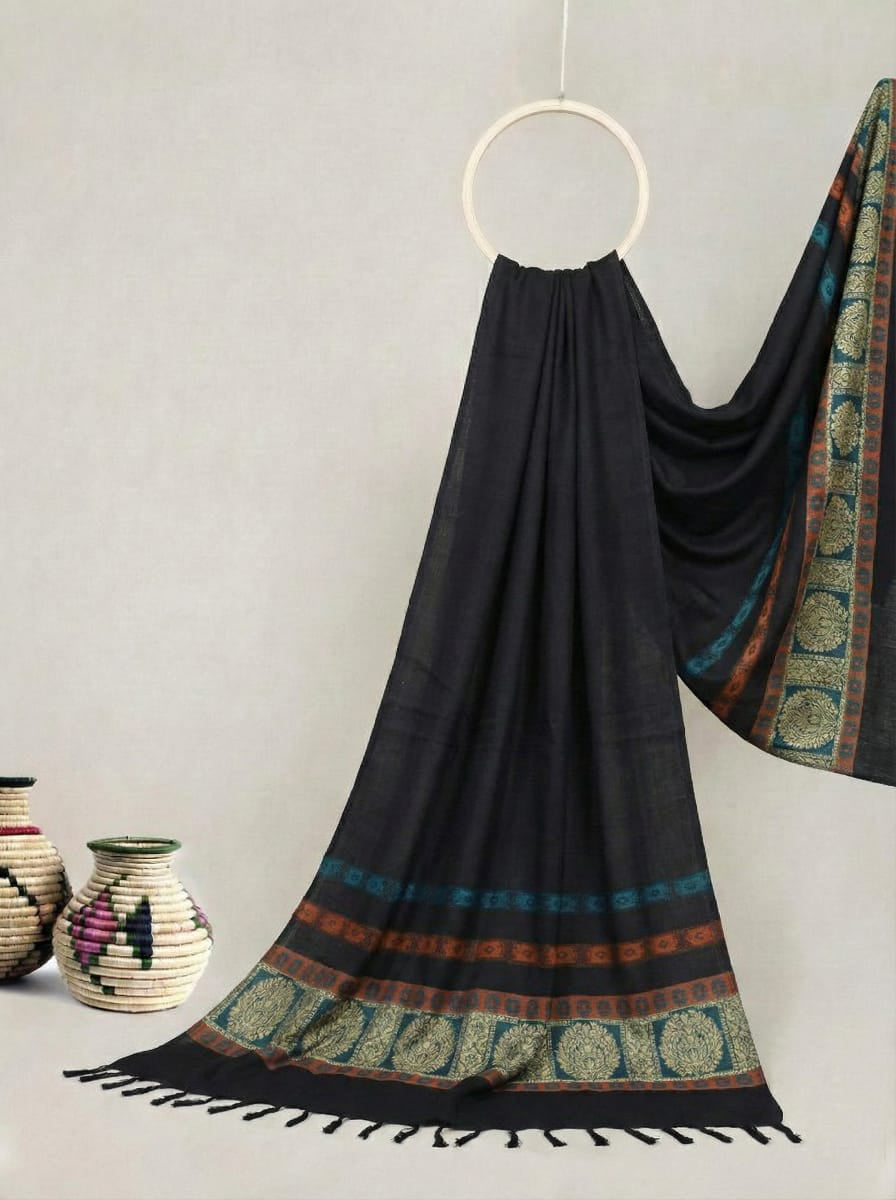 Acralic   Pashmina shawl (Black)