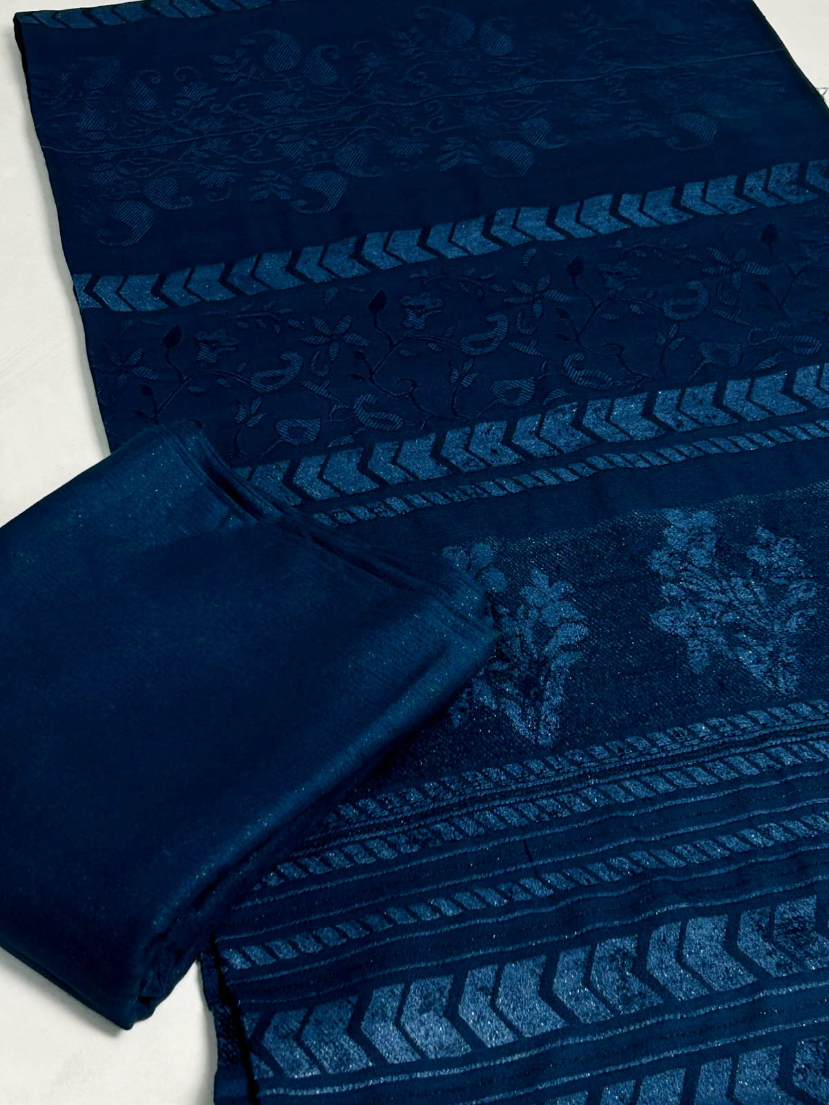 3PC MARINA VELVET SHAWL WITH ZARILINE SHIRT TROUSER (ZINK )