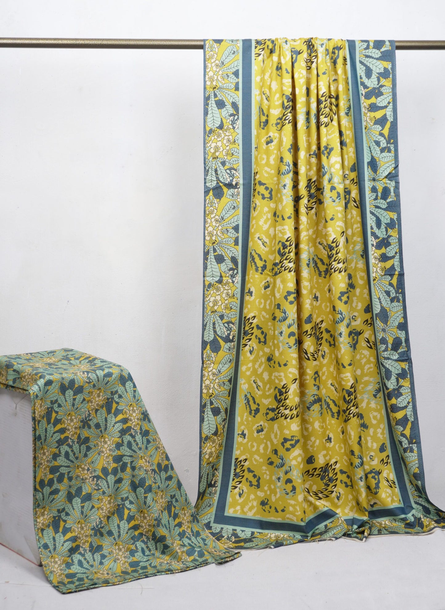 Wrinkle free shamry linen 3 piece D4