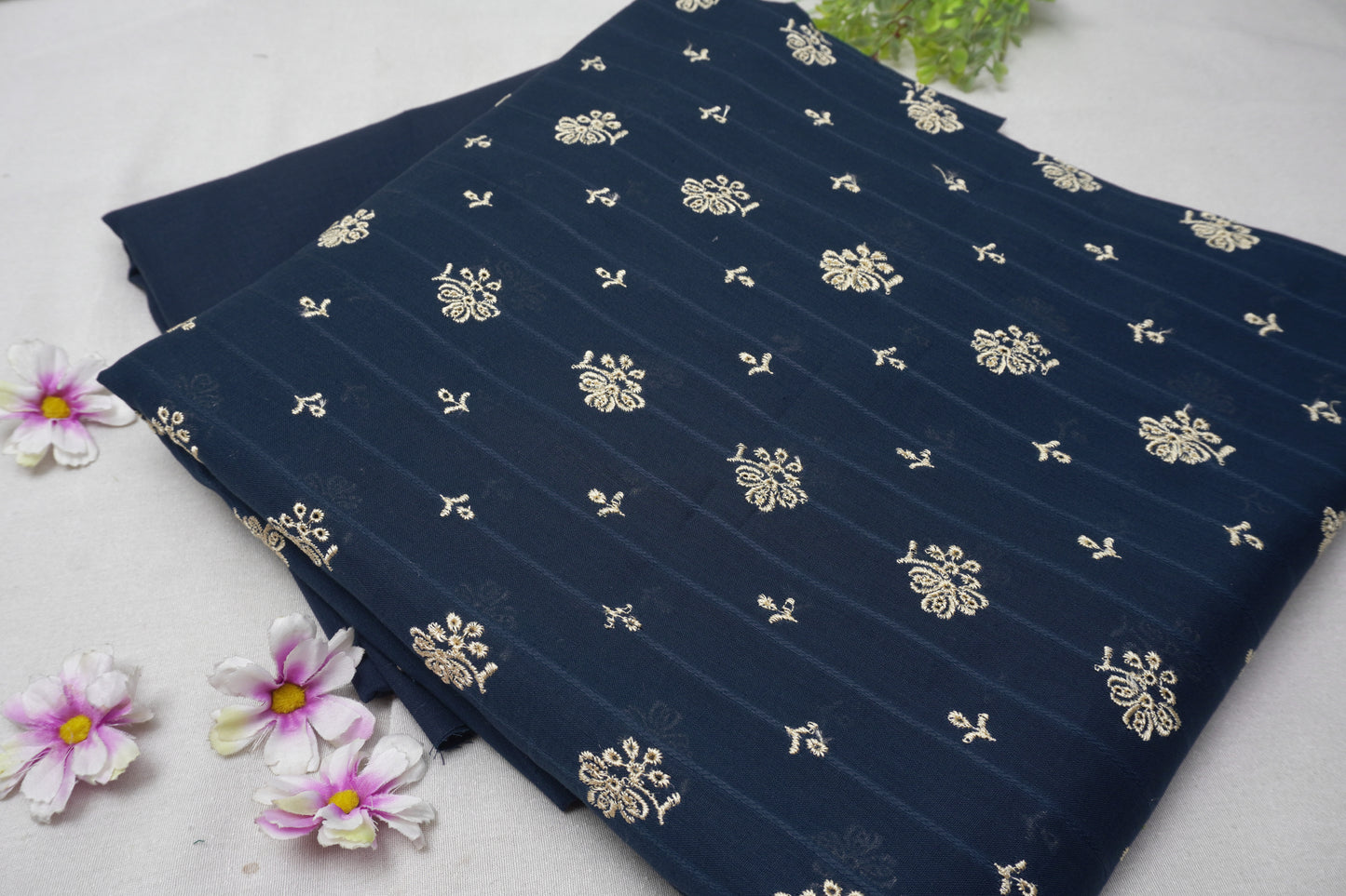 Lawn 2 piece embroidered boti needle work EB4