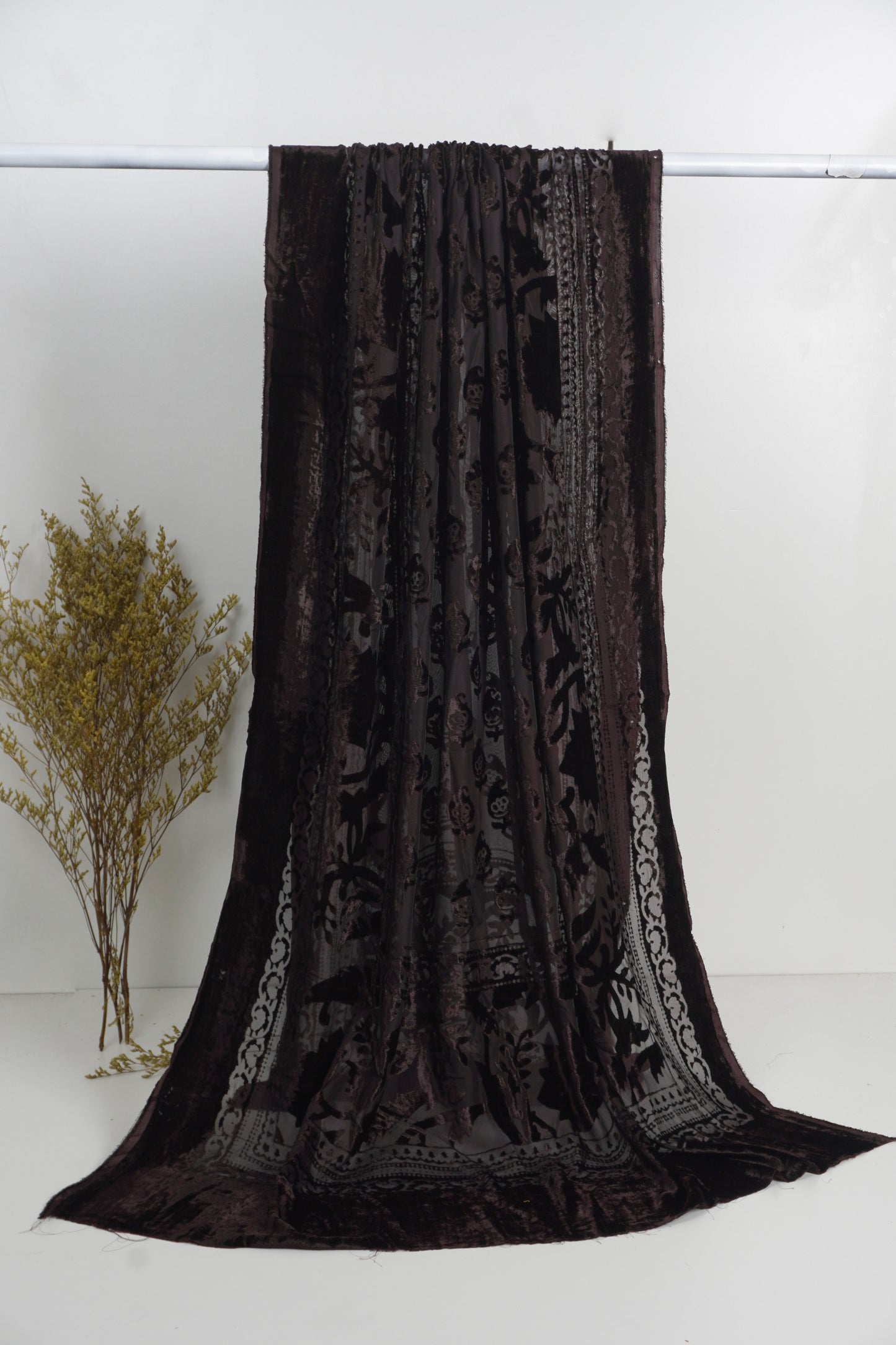 Winter Palachi shawl  brown Ps2