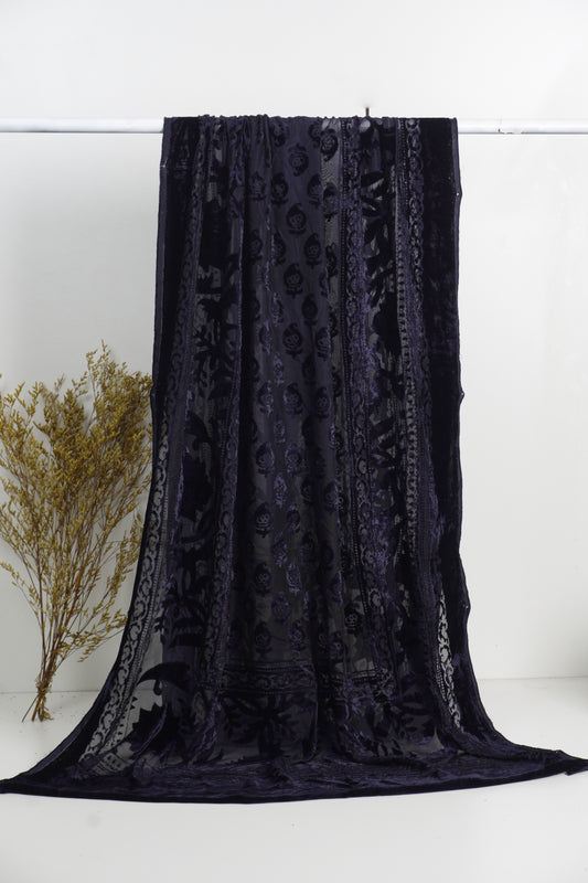 Winter Palachi shawl   blue