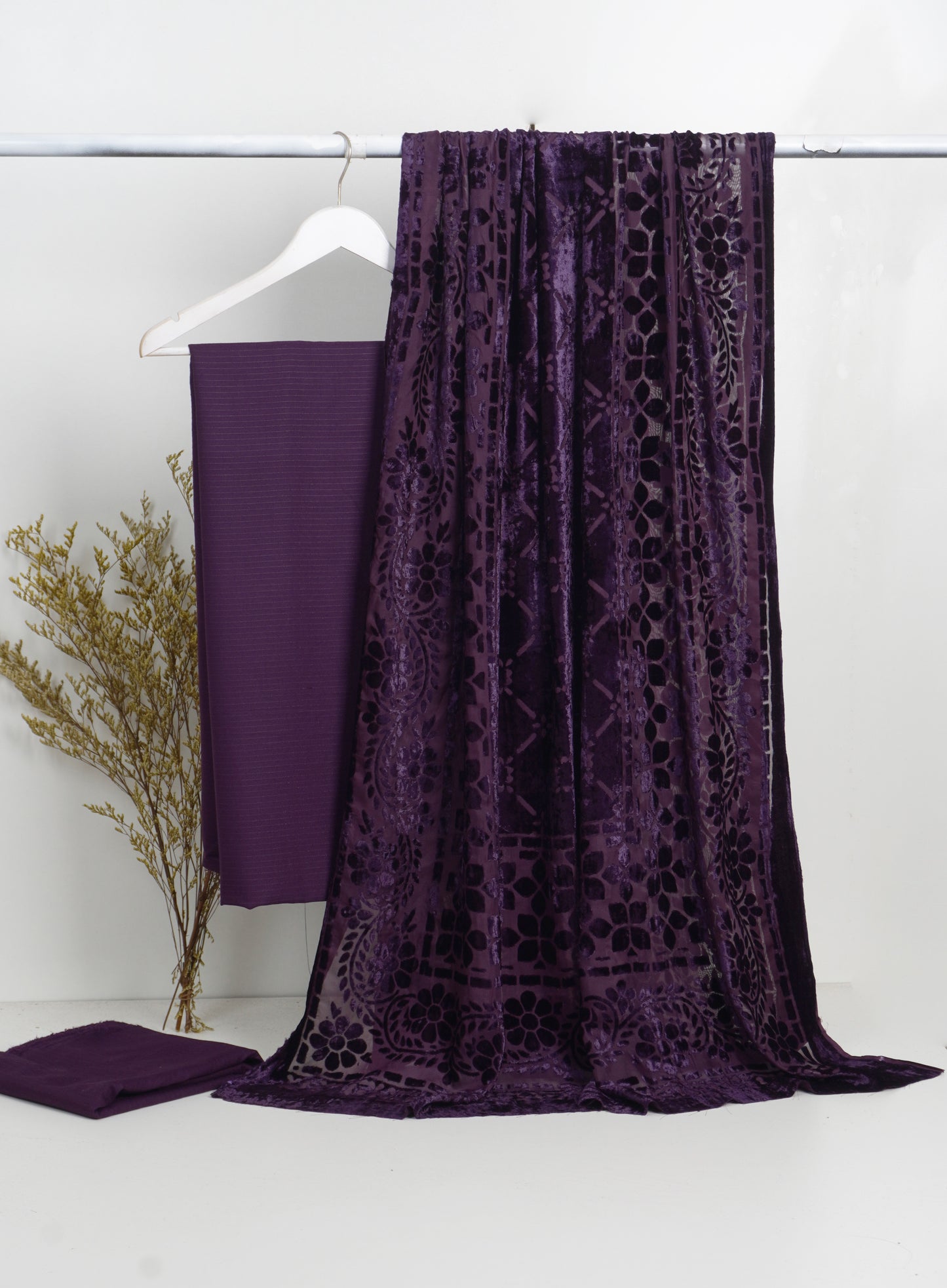 3 piece winter Palachi Shawl with plain   Dhanak Marina shirt & Trouser (PURPLE )