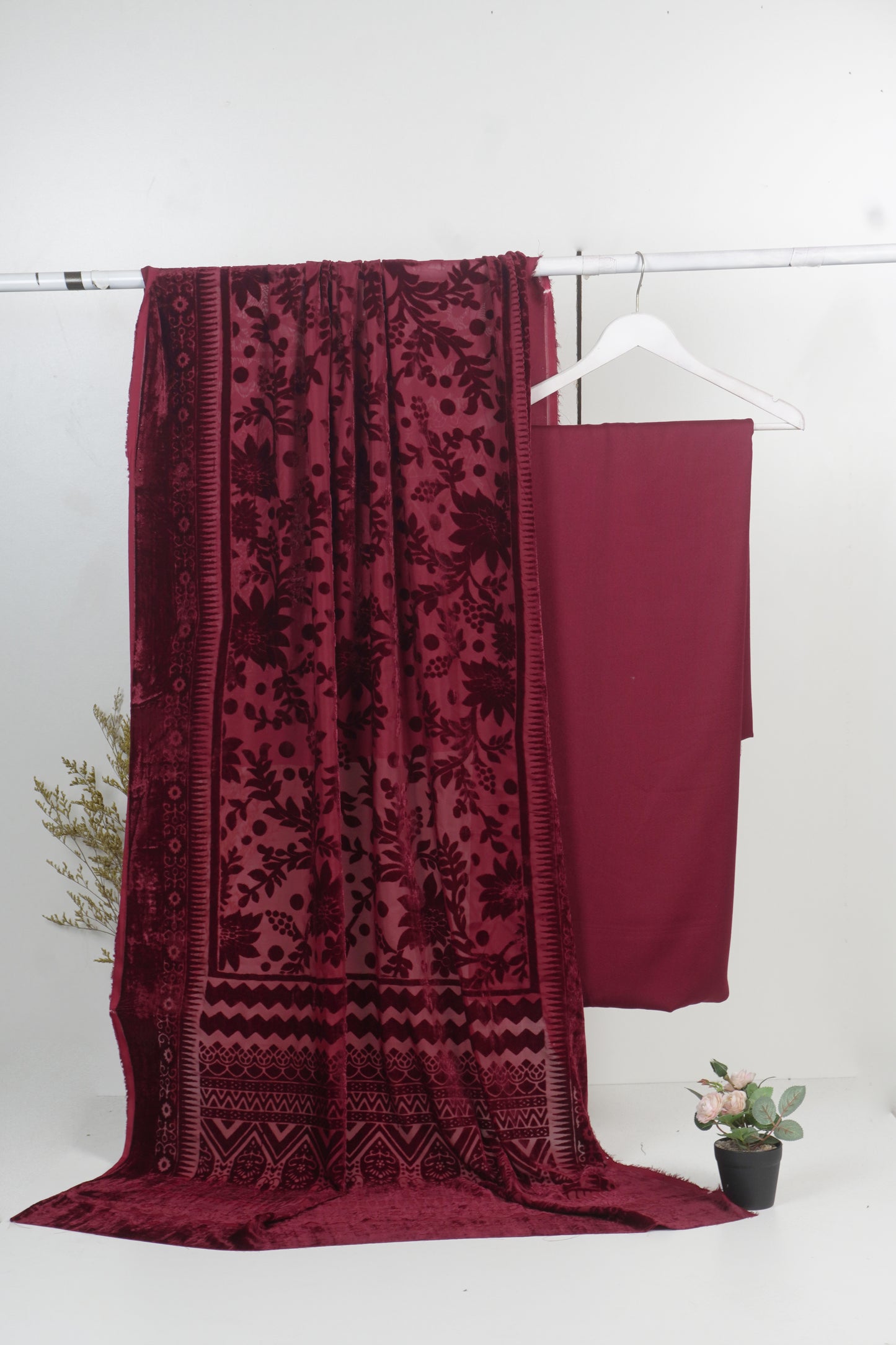 3 piece winter Palachi Shawl with Rice karandi shirt & Trouser (Maroon  ) LNED