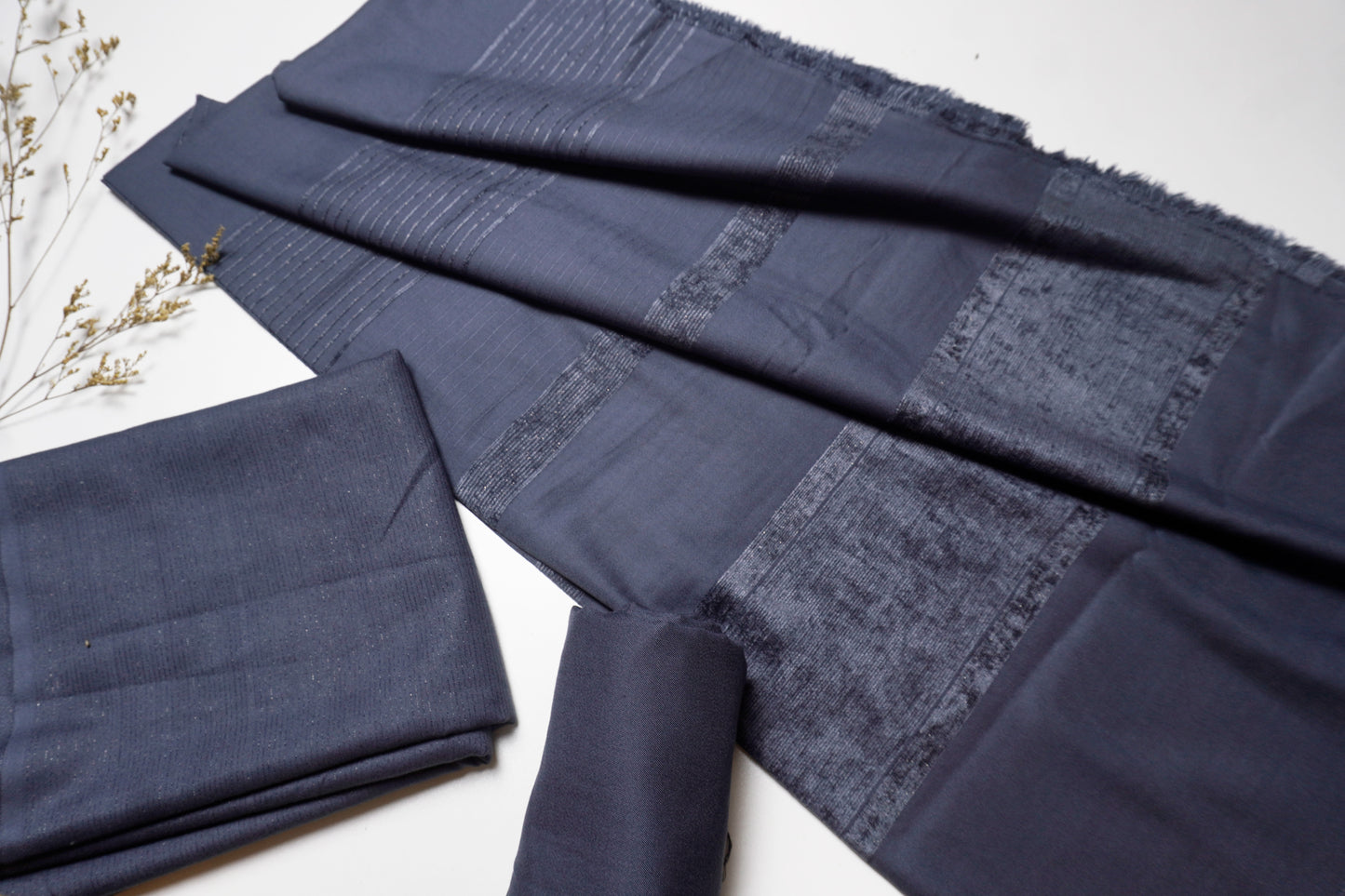 winter zriline  velvet shawl  with zariline shirt 3 piece (grey)