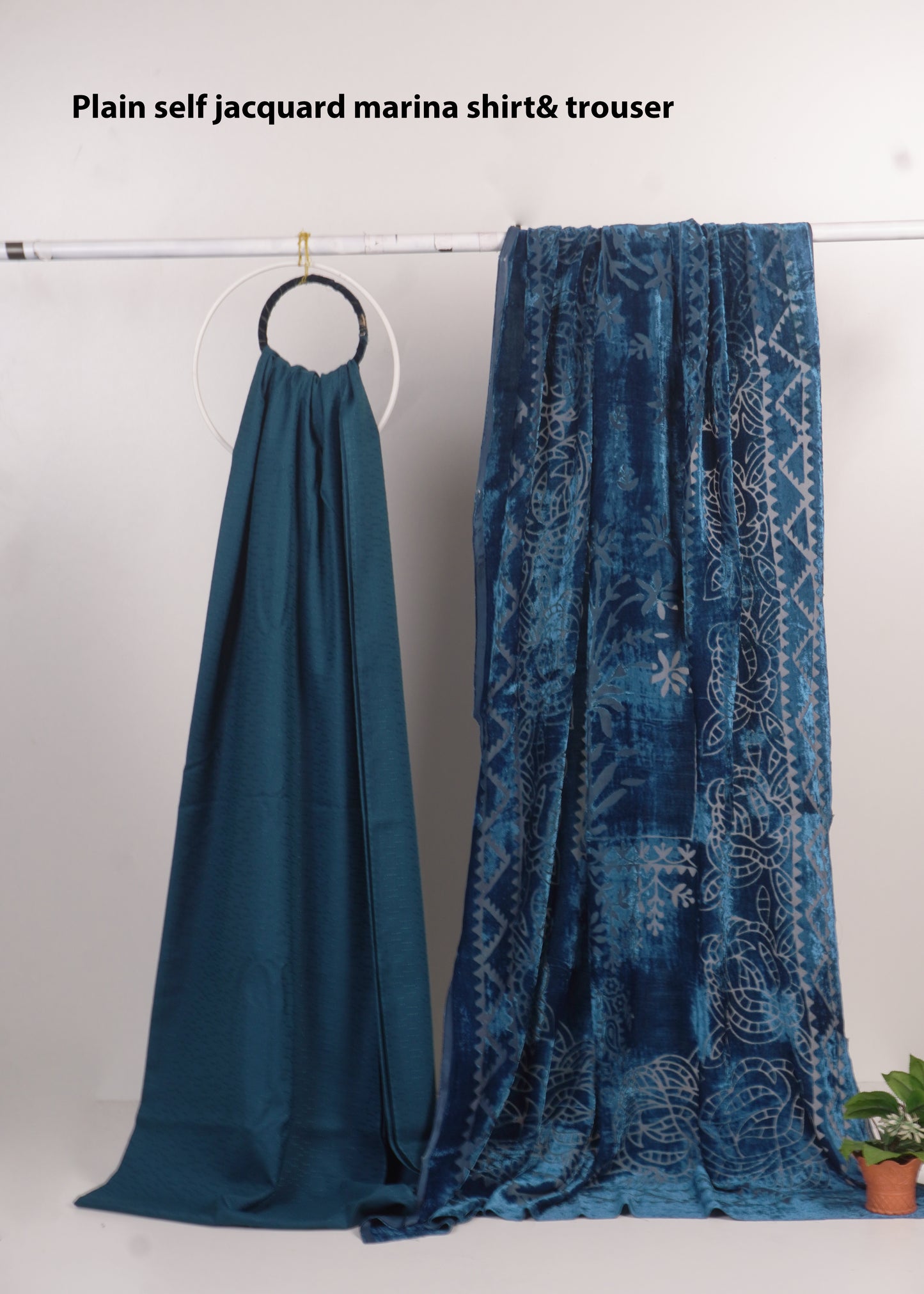 3 piece winter Palachi Shawl with  Self Jacquard marian Shirt& trouser (Light zink)