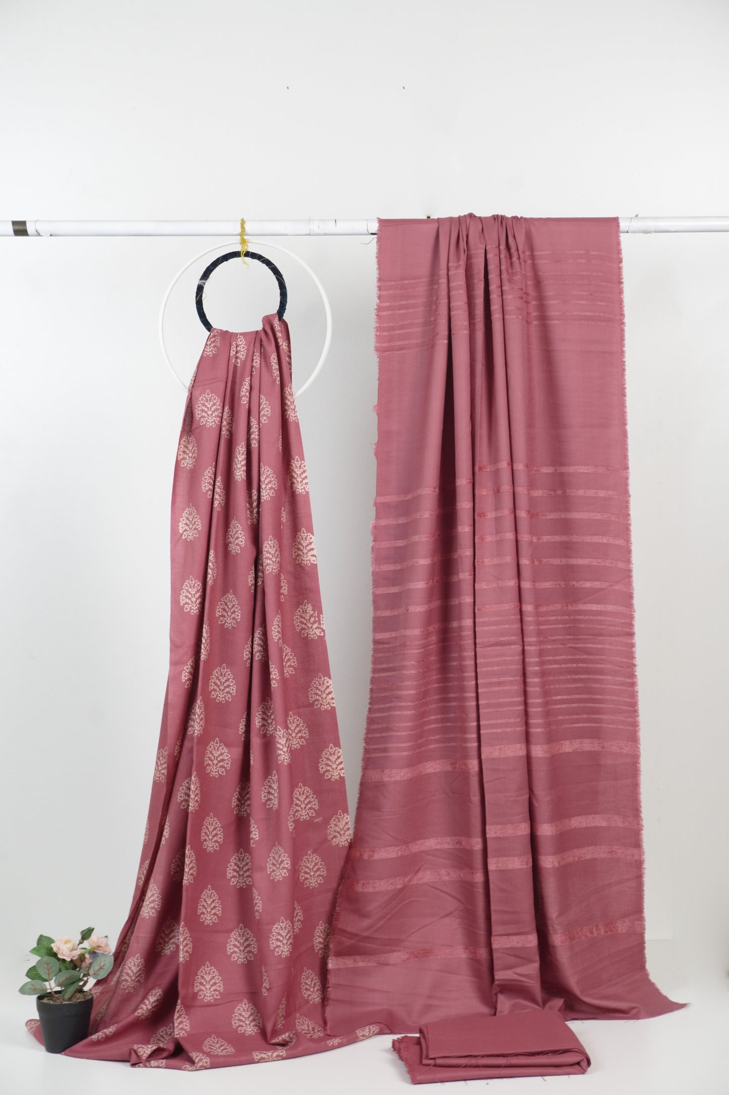 3 piece moon light lakahni print with Alpine Velvet Dubatta (Tea pink  )