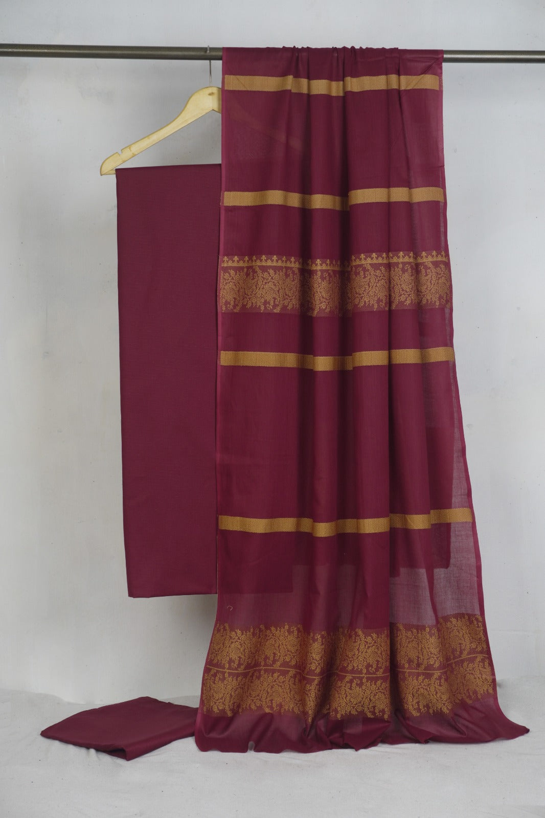 3 Piece  doria lawn with banarsi shawl mahroon  BSL6